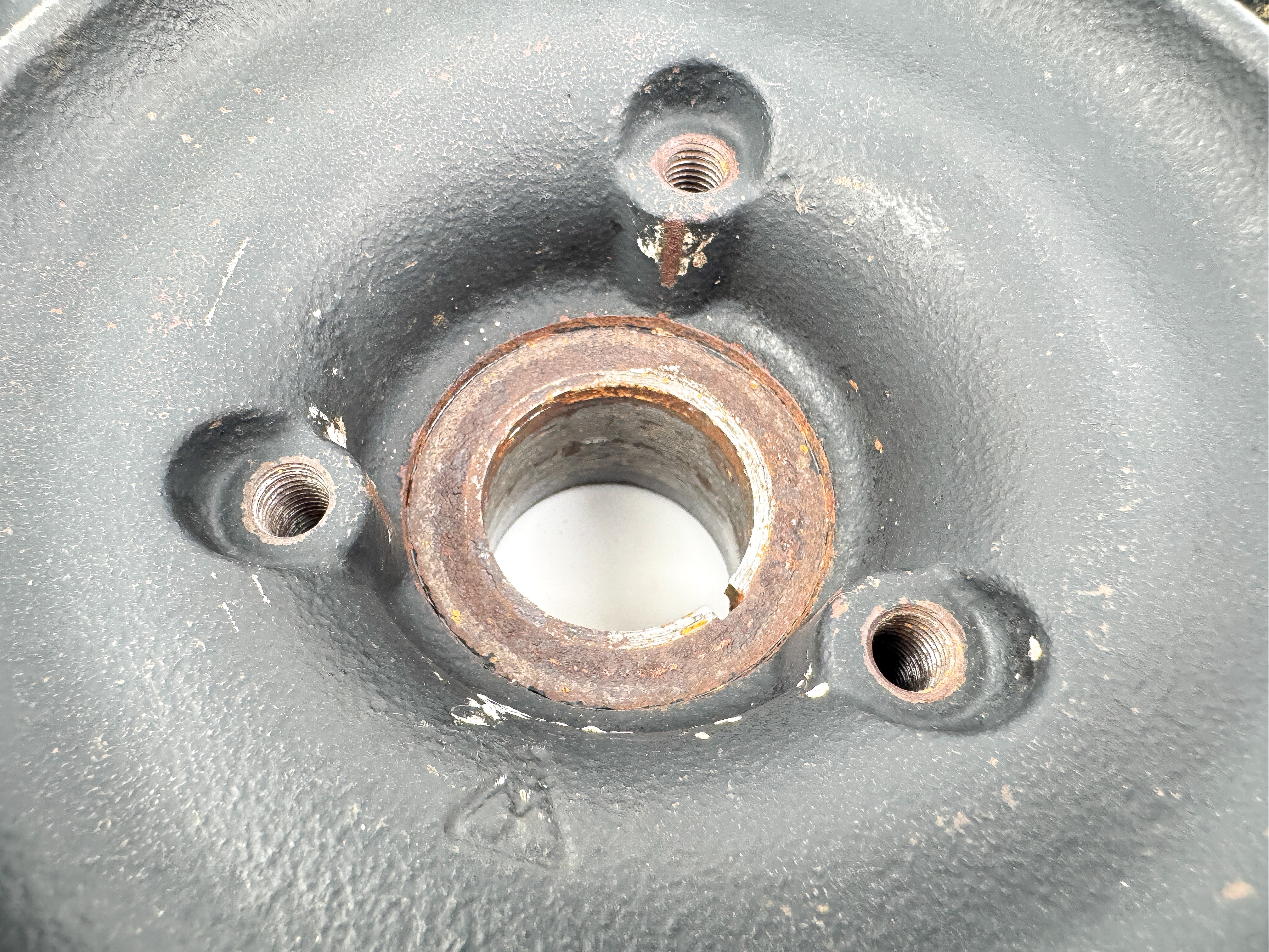Johnson Evinrude 2 Stroke Outboard Flywheel 0586422