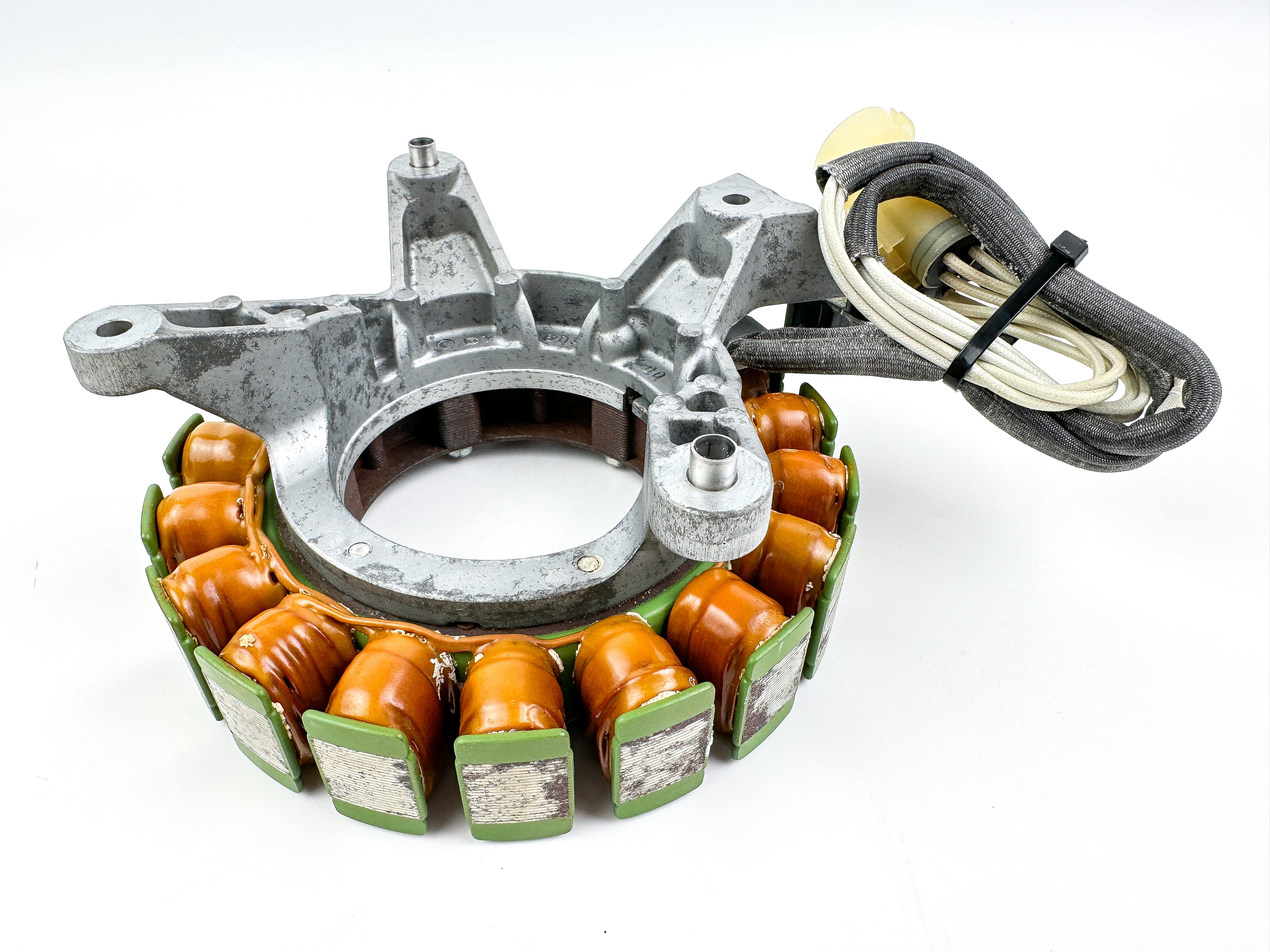 2015 Yamaha 200HP F200 4 Stroke Outboard Stator Coil Pulser Base Assembly 6DA-81410-00-00
