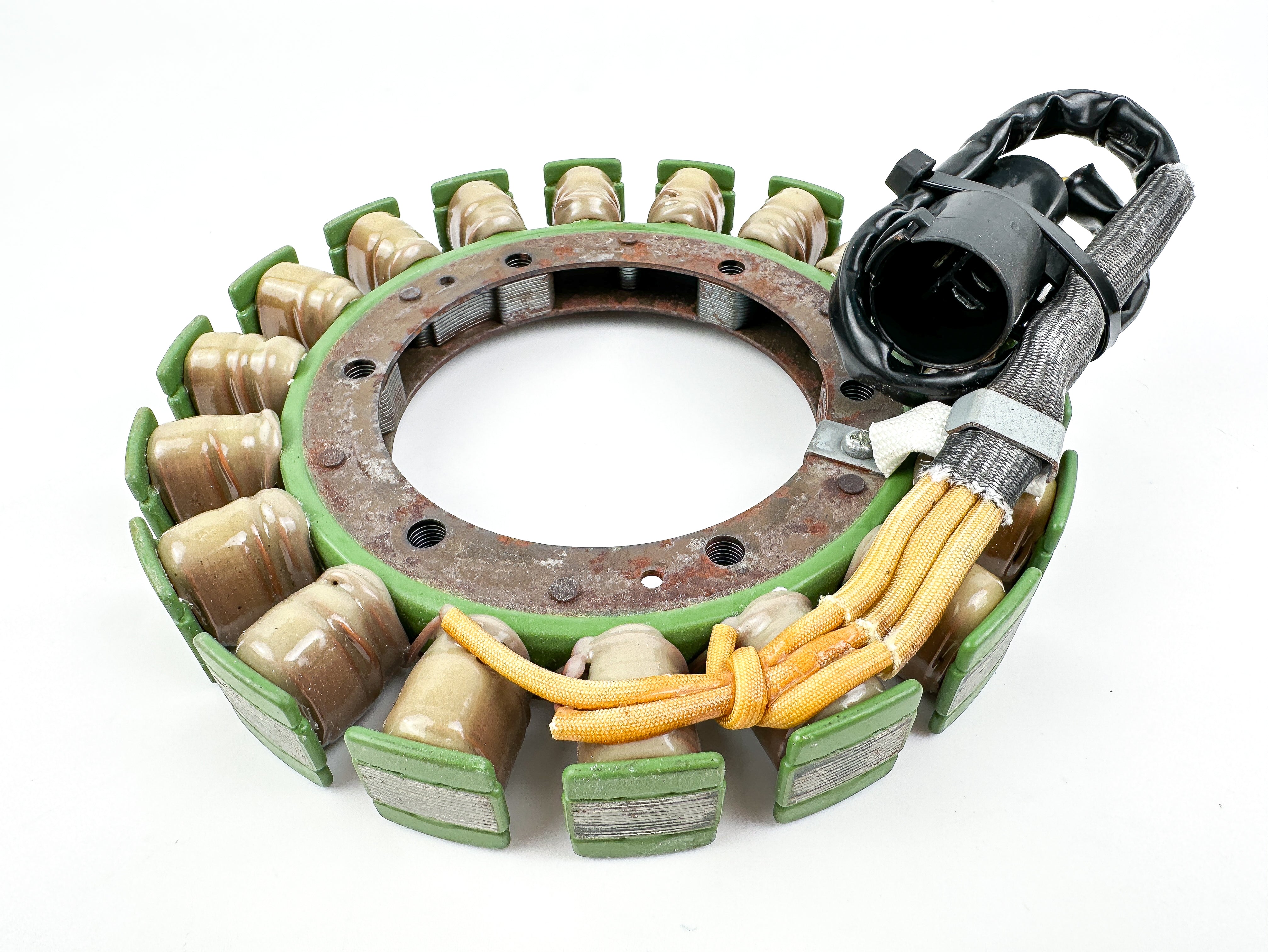 2011 Suzuki 90HP DF90A Outboard 4 Stroke Stator Coil Charging 32120-87L00