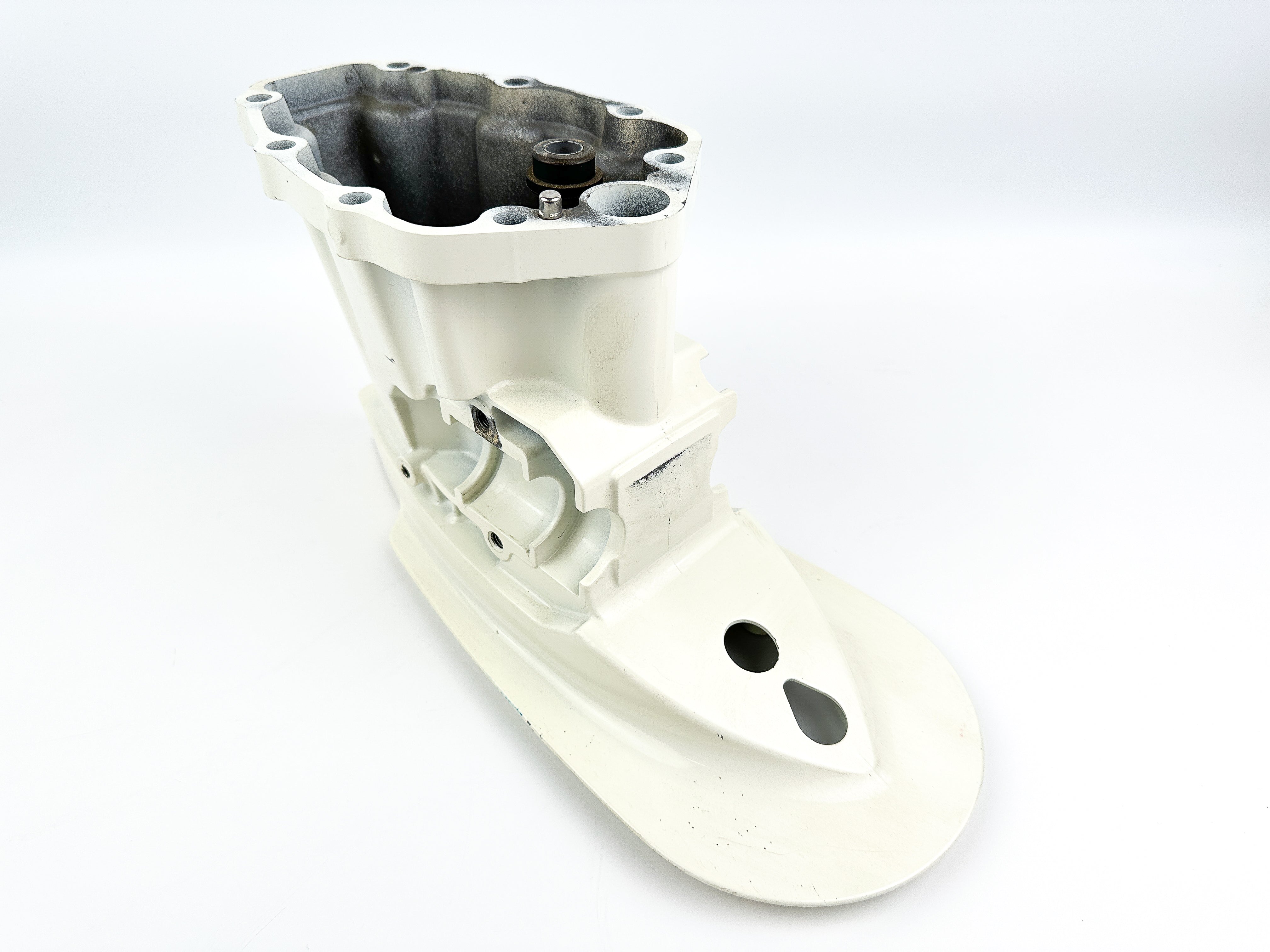 2018 Suzuki 90HP DF90 4 Stroke Outboard Drive Shaft Housing White 52111-87L00-Y5S