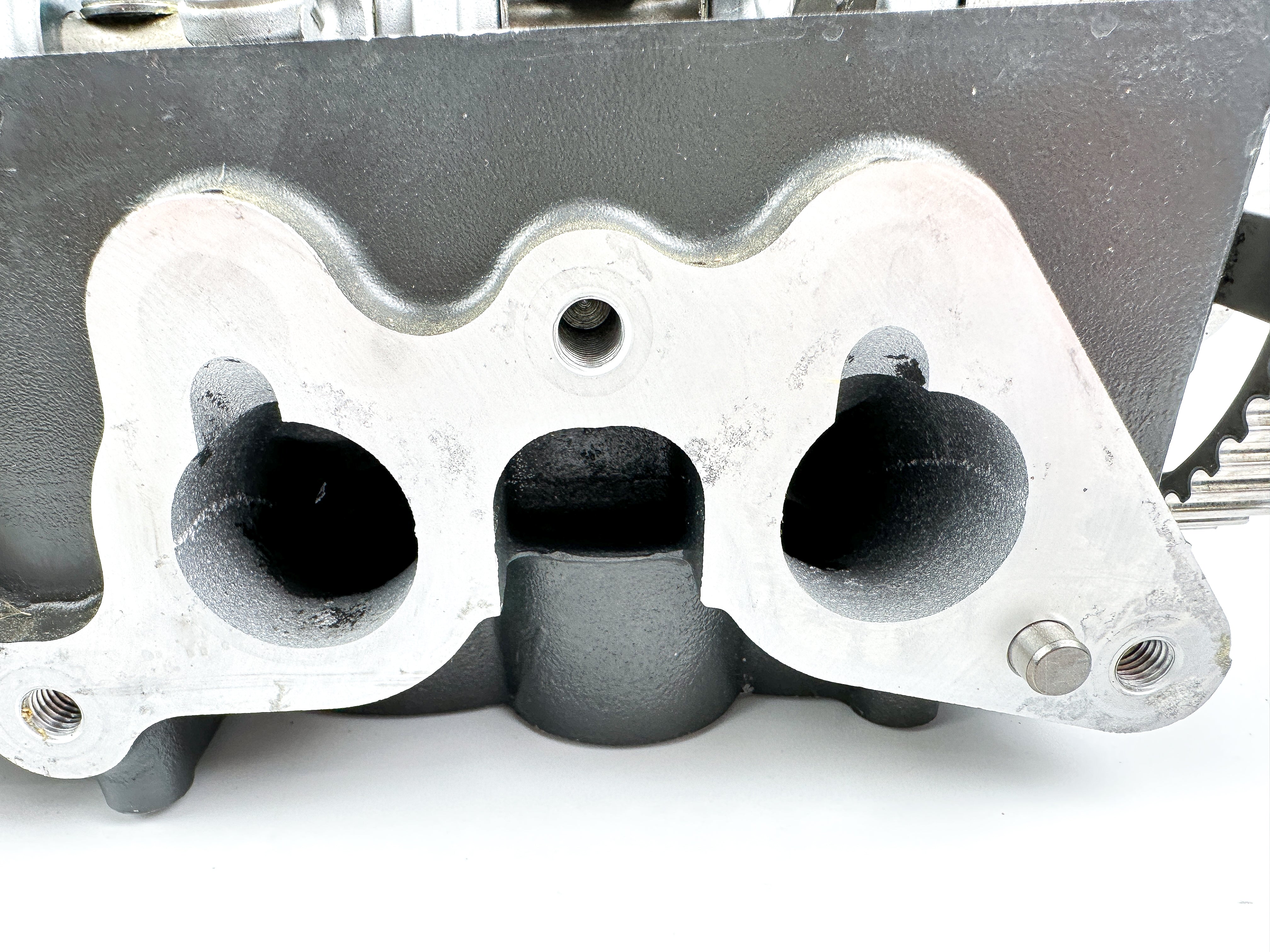 2007 Yamaha 60HP 4 Stroke Outboard Cylinder Head Assembly 6C5-W009A-11-1S PARTS