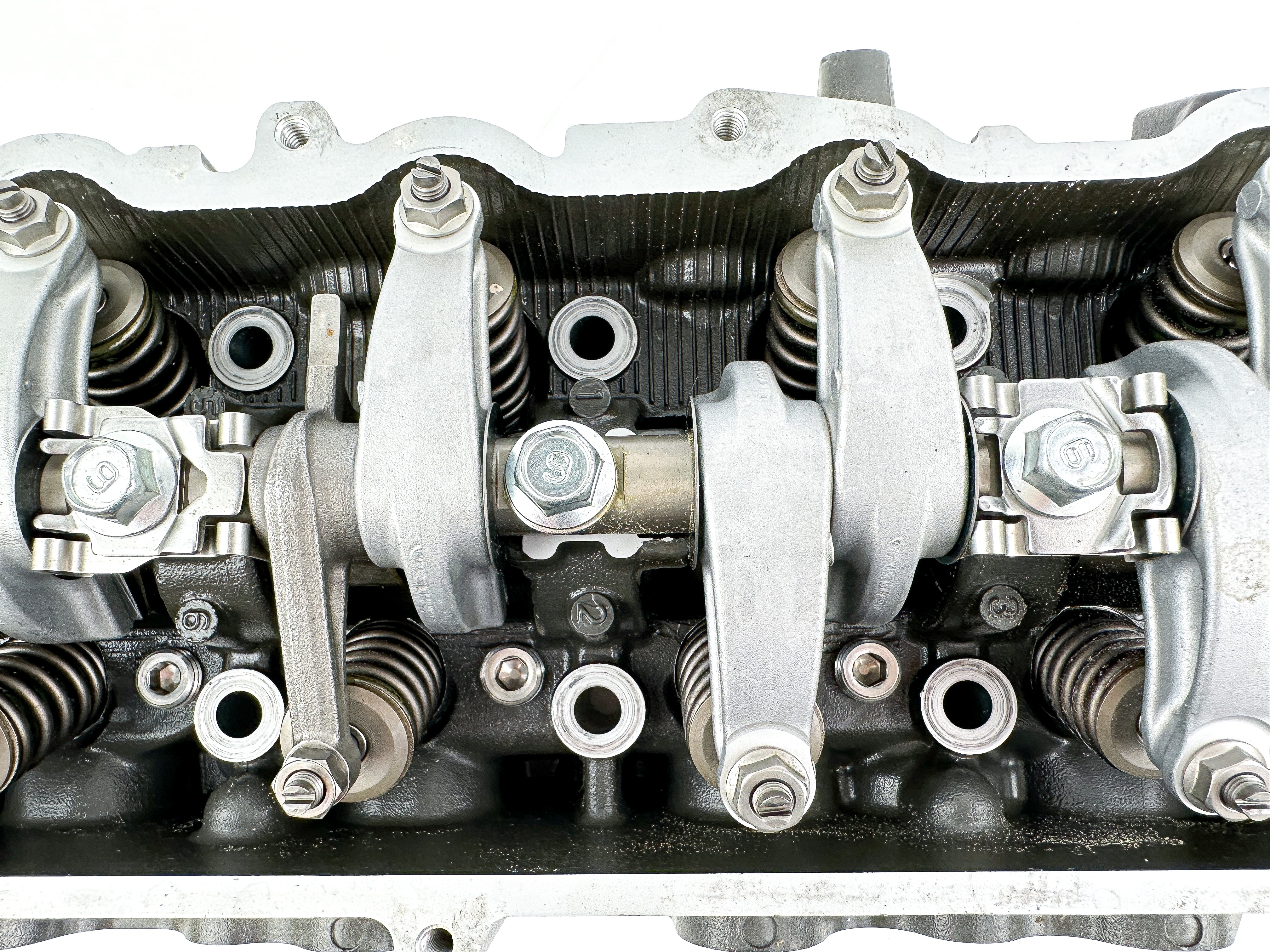 2007 Yamaha 60HP 4 Stroke Outboard Cylinder Head Assembly 6C5-W009A-11-1S PARTS