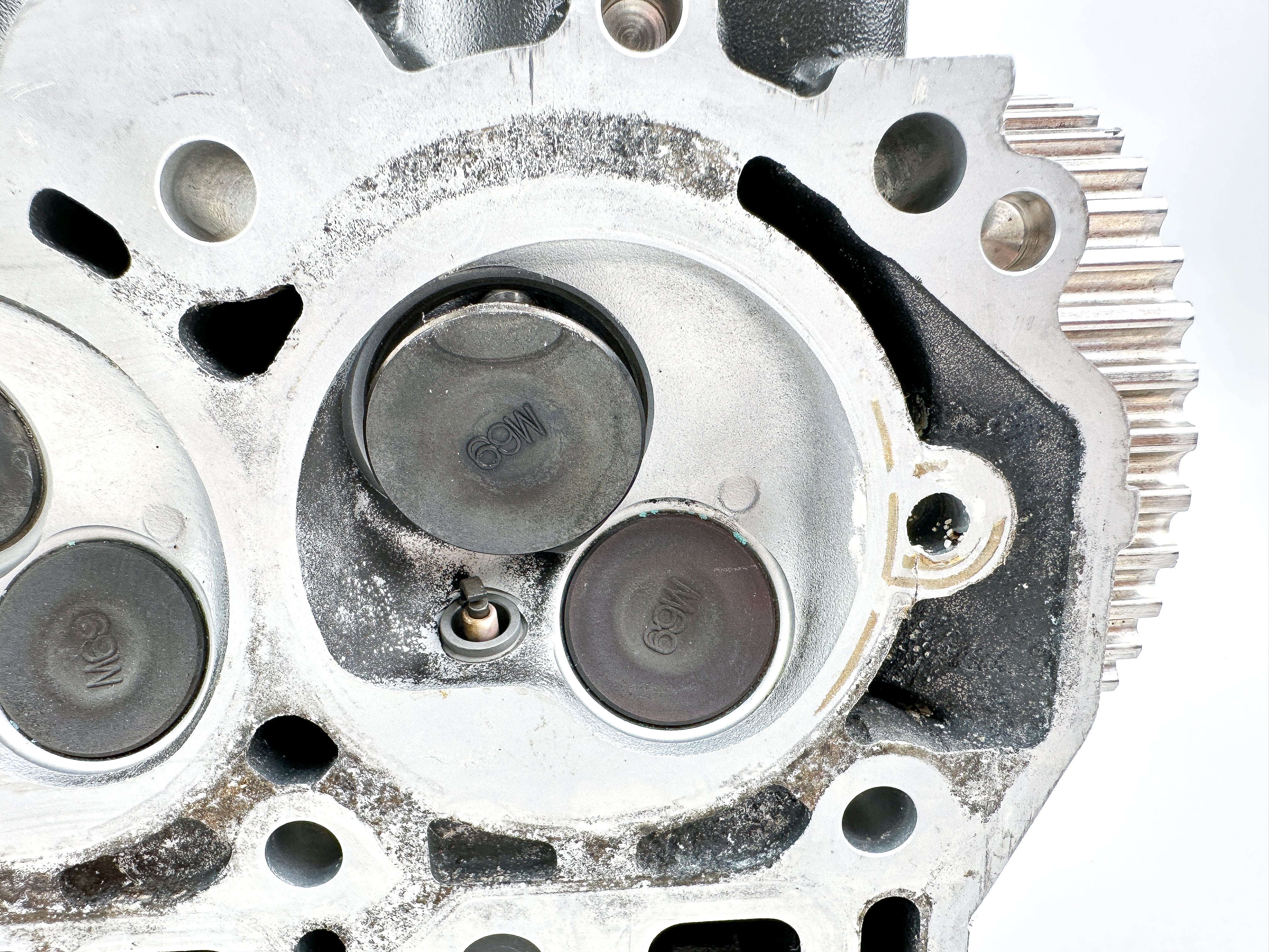 2007 Yamaha 60HP 4 Stroke Outboard Cylinder Head Assembly 6C5-W009A-11-1S PARTS