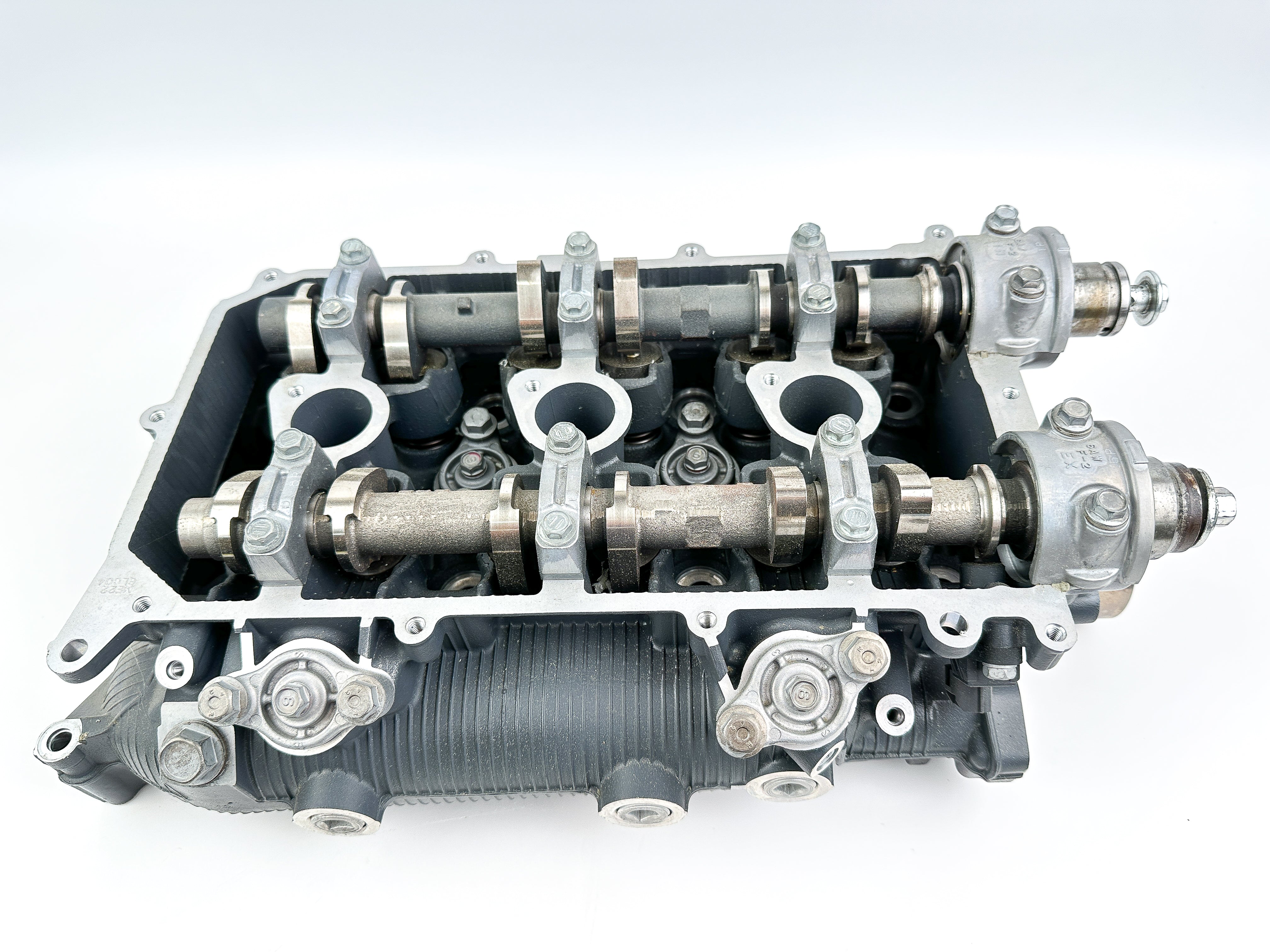 Yamaha 225 250 300 HP 4.2L Port Cylinder Head 6CE-W009C-00-9S