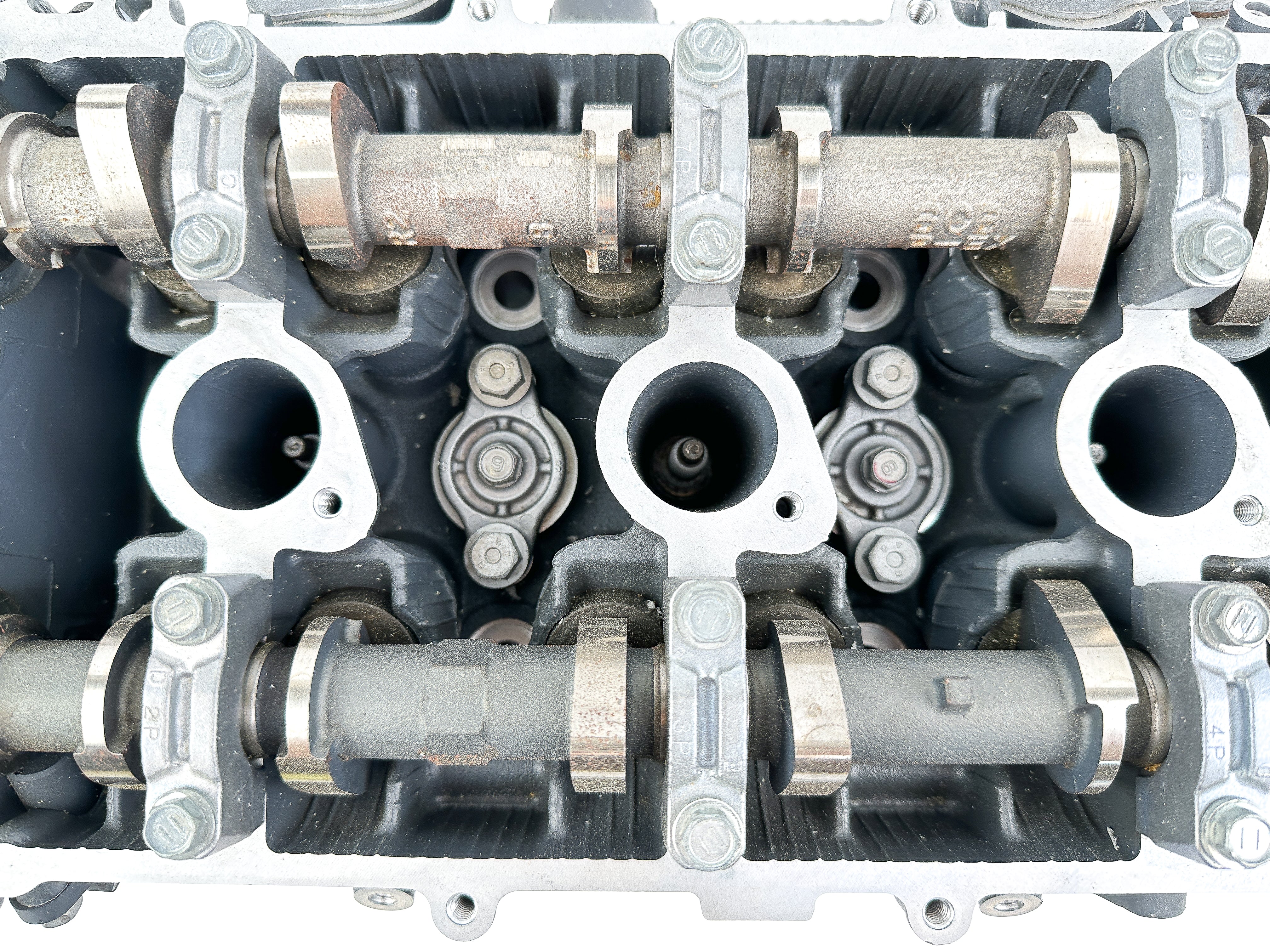 Yamaha 225 250 300 HP 4.2L Port Cylinder Head 6CE-W009C-00-9S