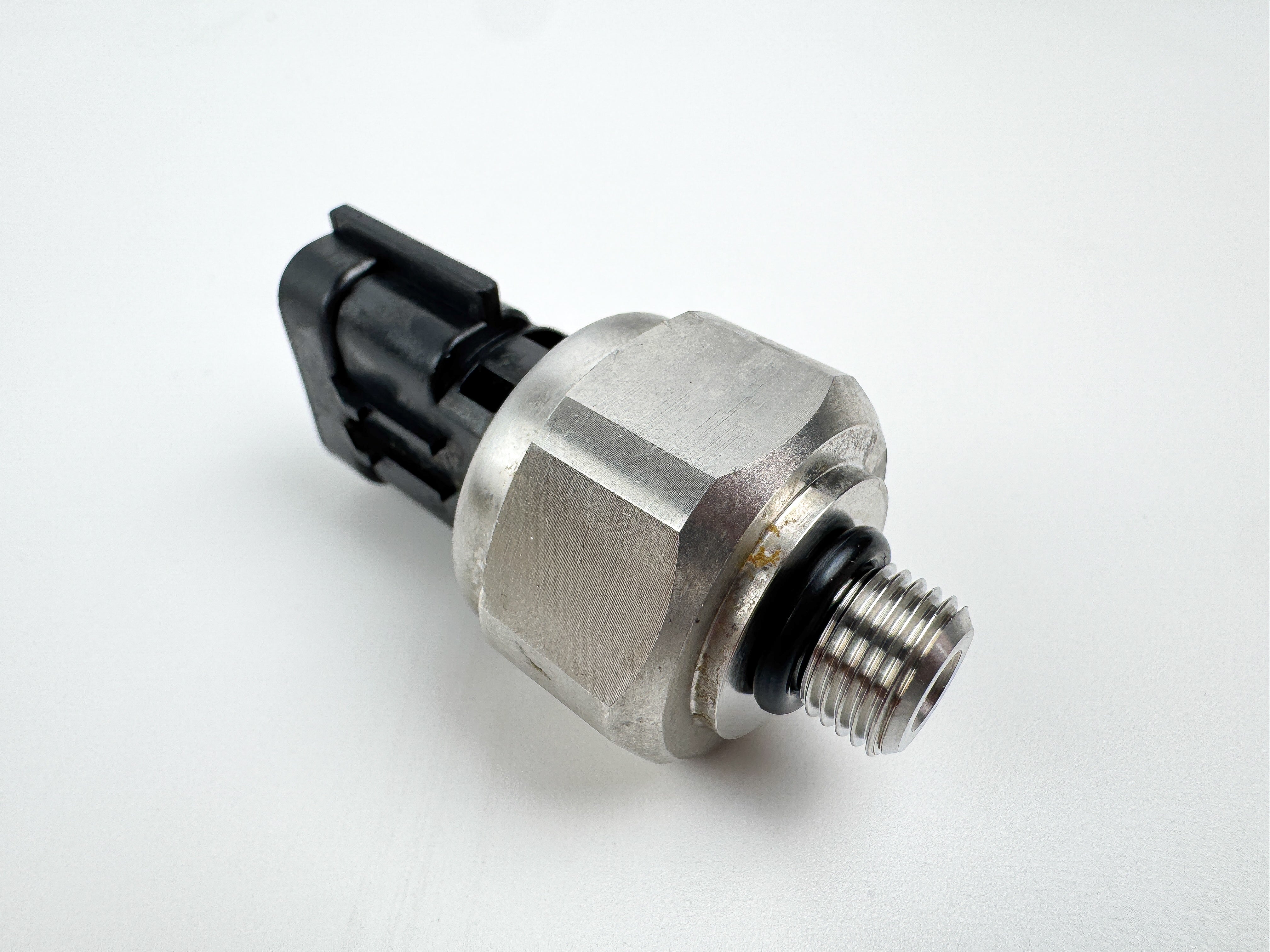 Yamaha 4 Stroke Outboard Oil Pressure Sender Sensor Unit 6AW-83651-00-00