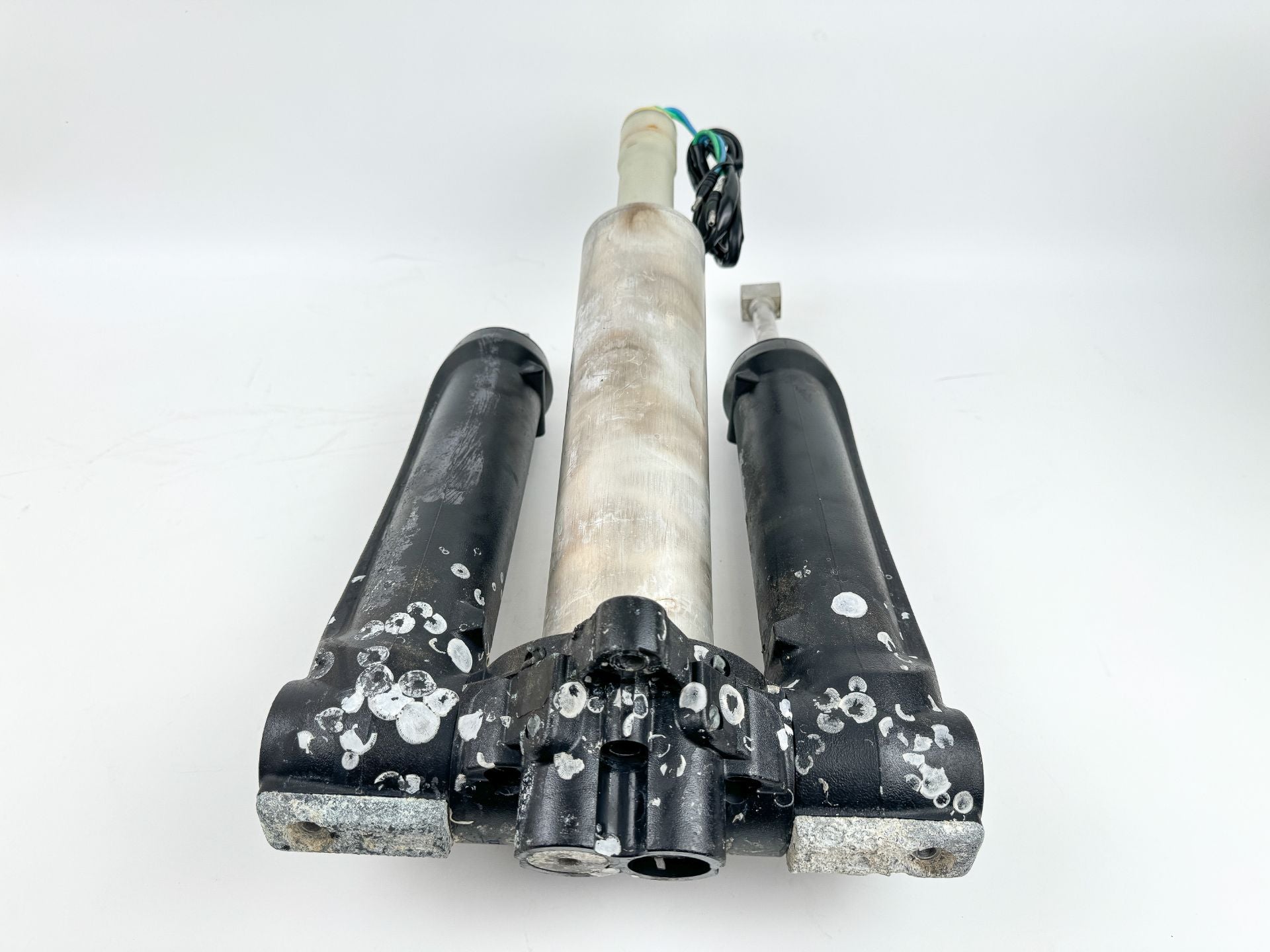 2005 Mercury 225 HP 4 Stroke Outboard Power Trim Tilt Unit 880658T OEM