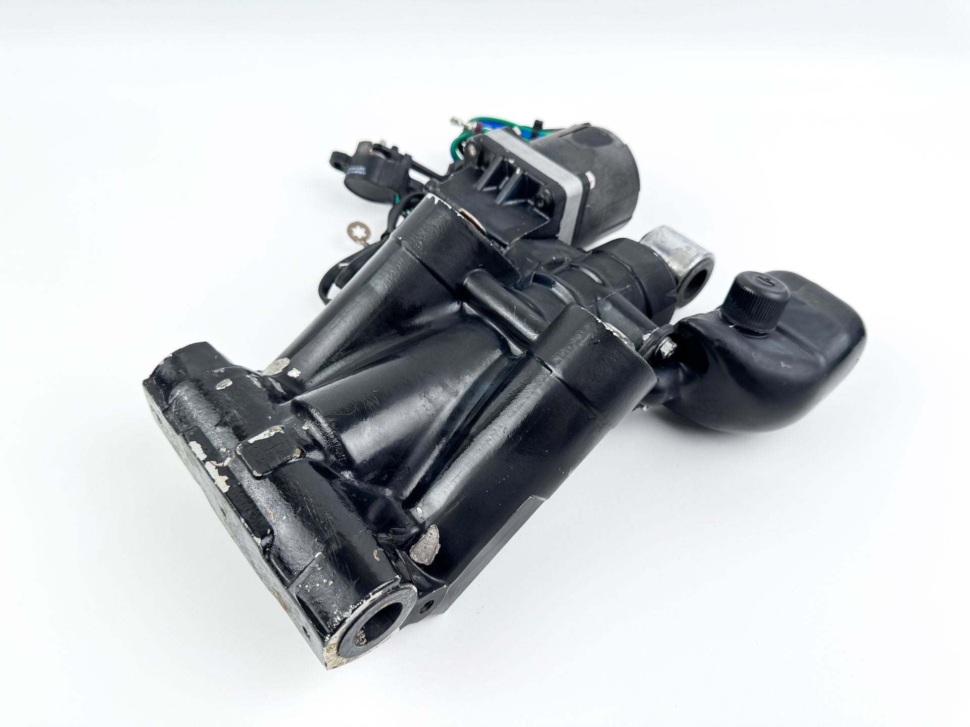 2017 Evinrude 200 HP Etec 2 Stroke Outboard Power Trim Tilt Unit 5005113 OEM