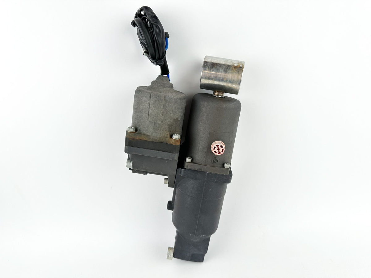 Johnson Suzuki DF 70 90 115 HP Outboard Power Tilt Trim Unit Assembly