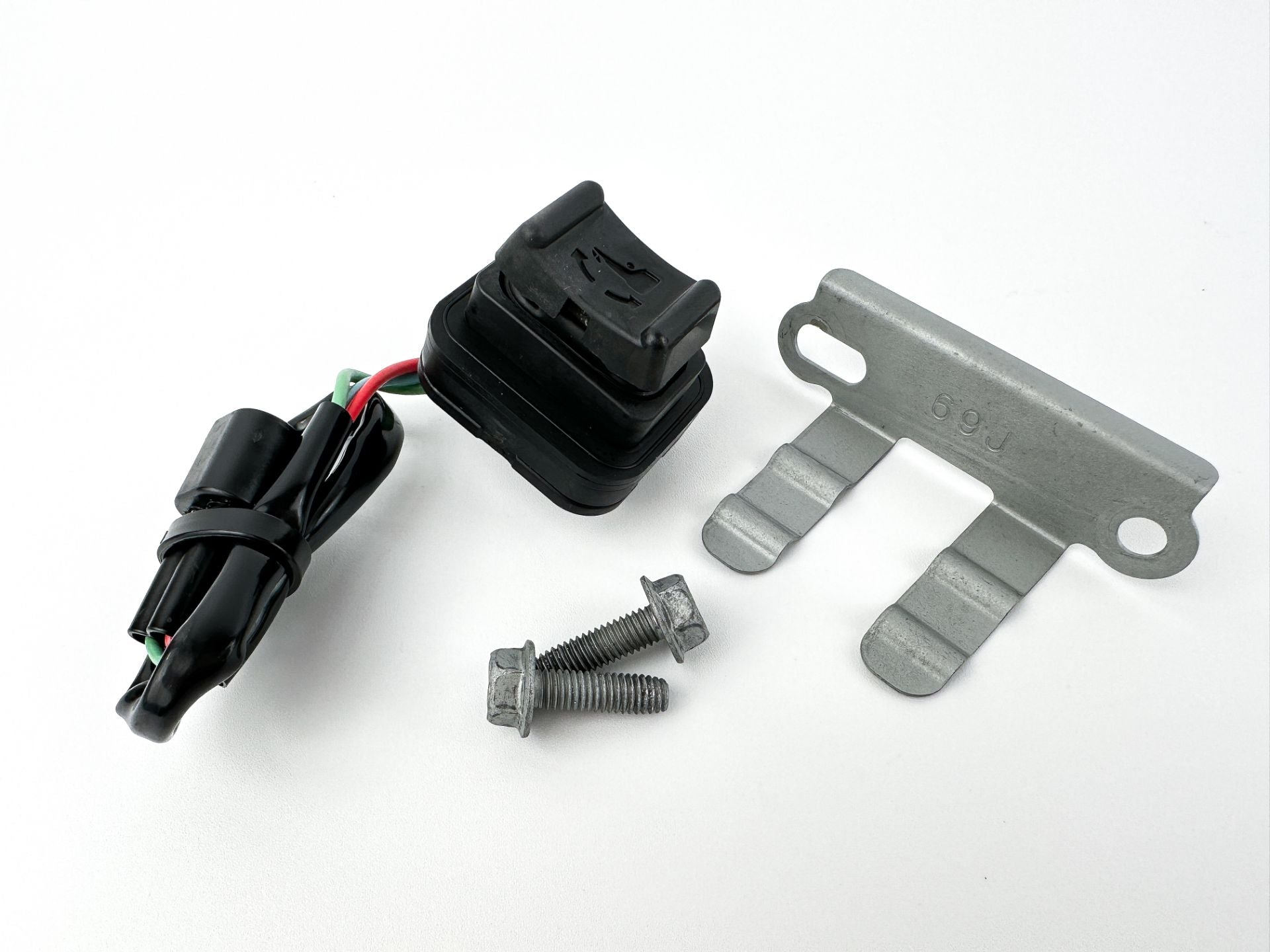 2016 Yamaha 115 HP 4 Stroke Outboard Trim Switch 69J-82563-01-00 OEM