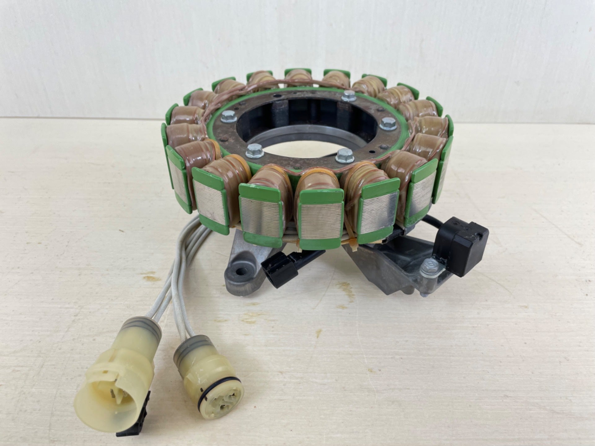 2013-21 Yamaha 150 175 200 HP Outboard Stator Coil Pulser Base Assembly 6DA-81410-00-00