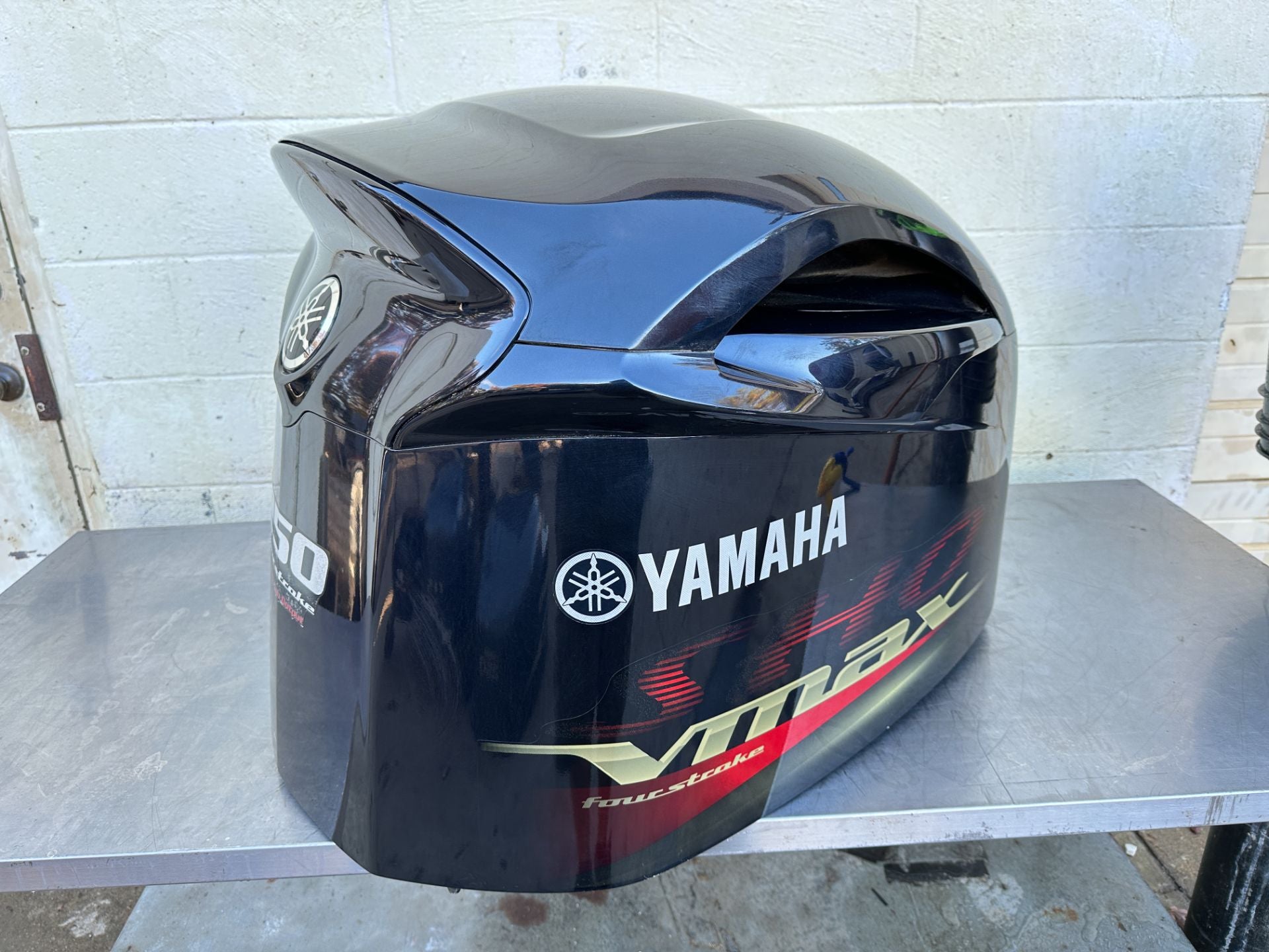 2016 Yamaha 250HP 4 Stroke VMAX Outboard Top Cowling 6CB-42610-04-00 OEM