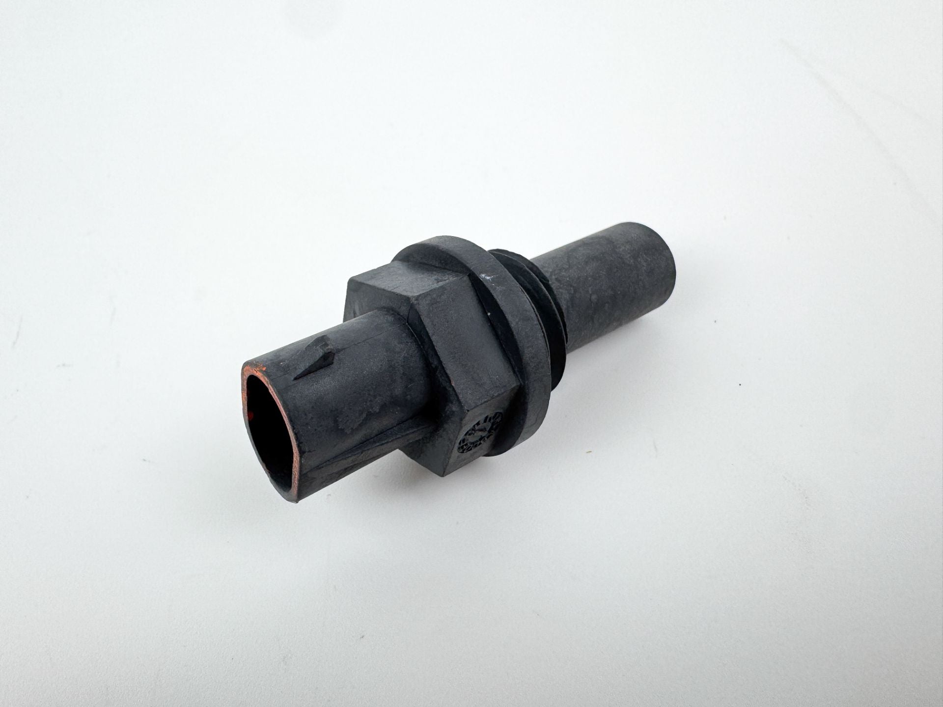 2012 Evinrude 250 HP 2 Stroke Etec Outboard Temperature Temp Sensor OEM