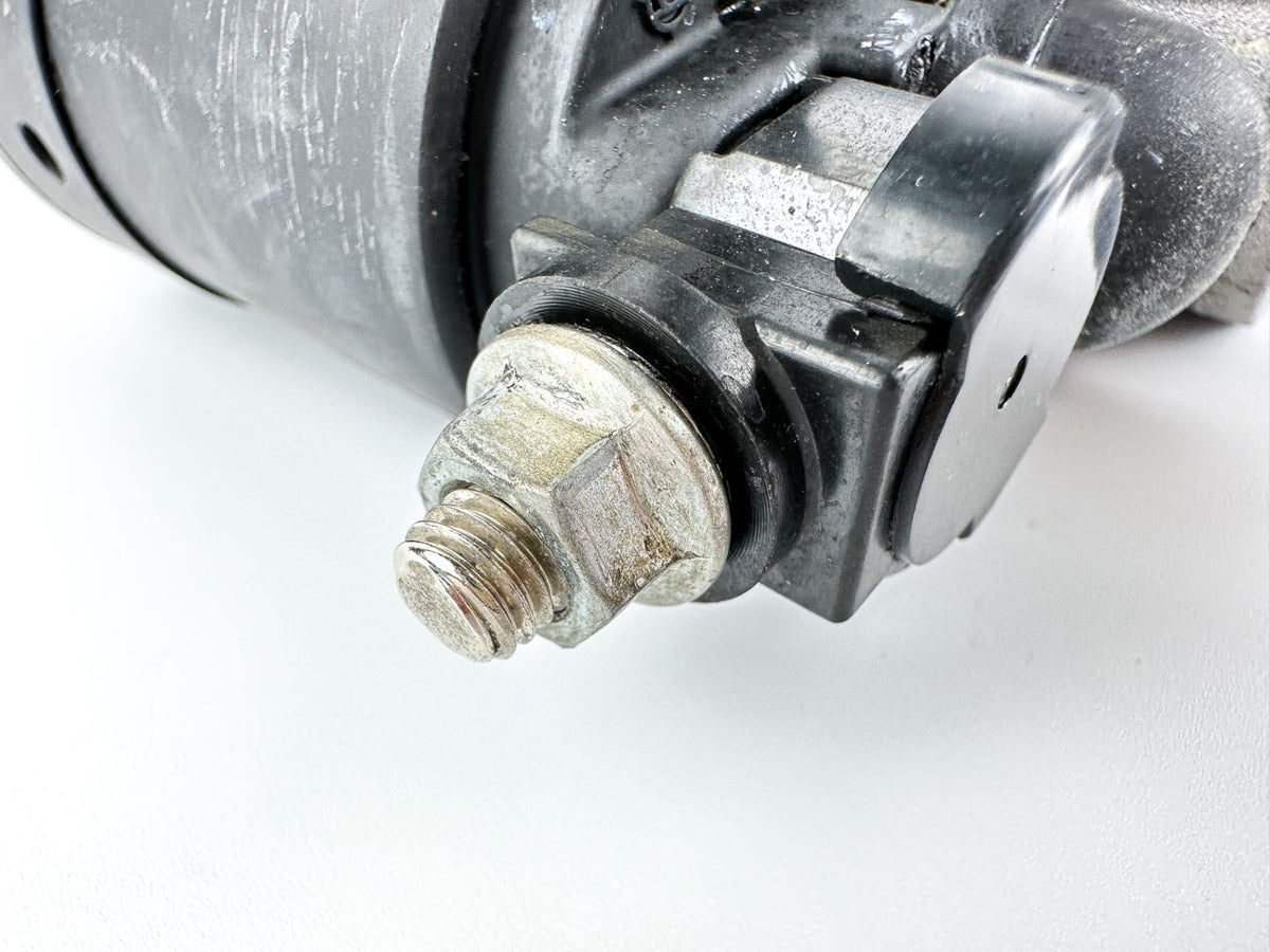 2000 Yamaha 100 HP 4 Stroke Outboard Starter Motor 67F-81800-01-00 Used