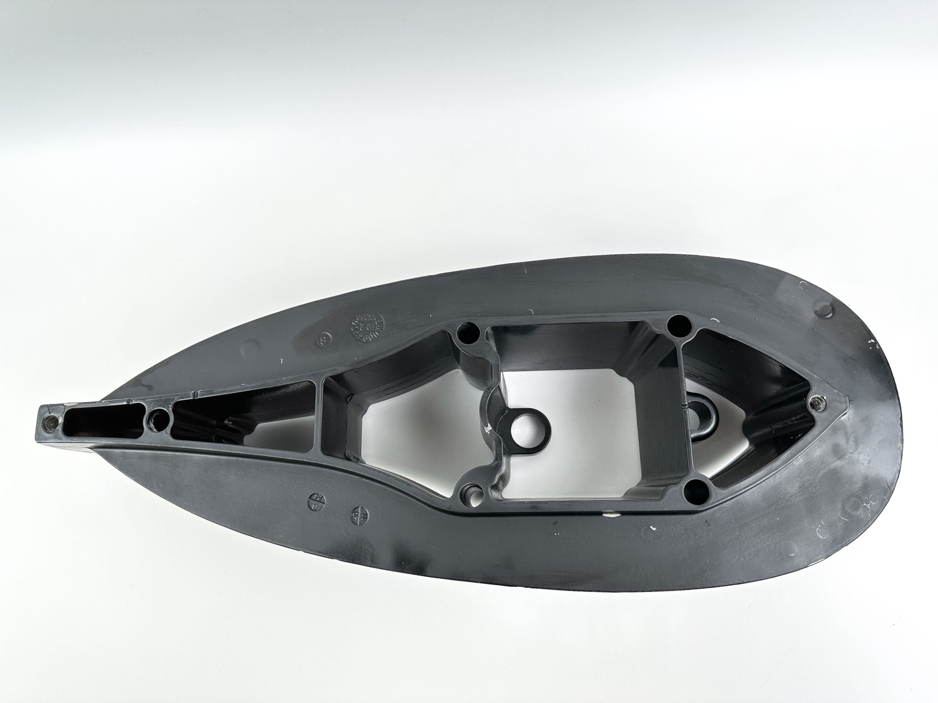 2021 Mercury 115 HP 4 Stroke Outboard Midsection Extension / Spacer 8M0071622 OEM