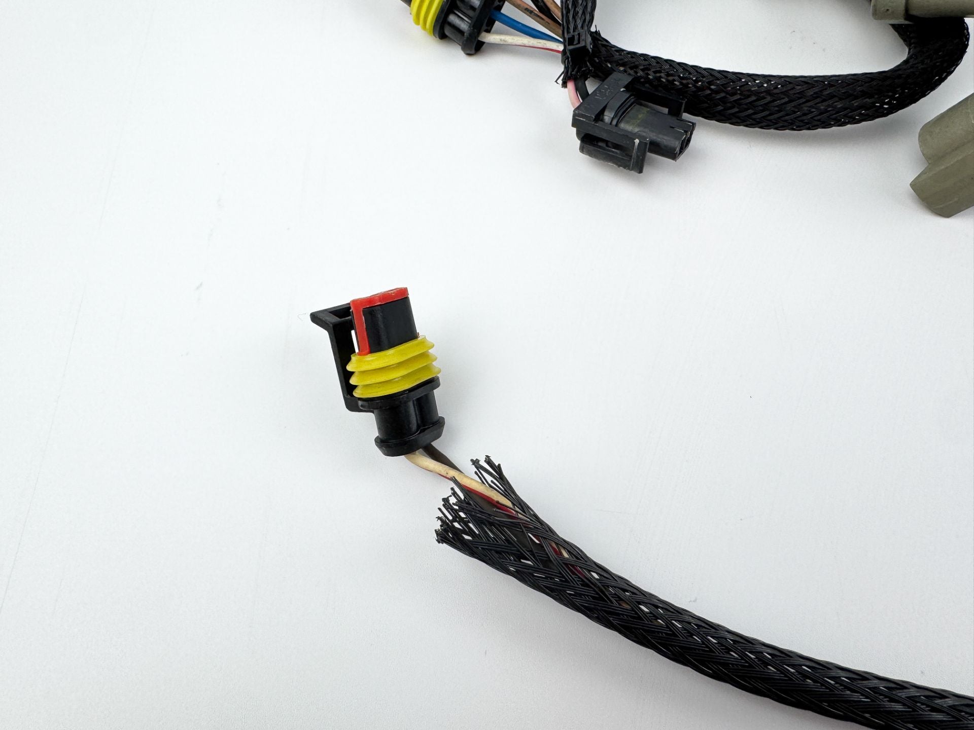2007 Evinrude 90 HP 2 Stroke Outboard Engine Wire Harness 0586764 OEM