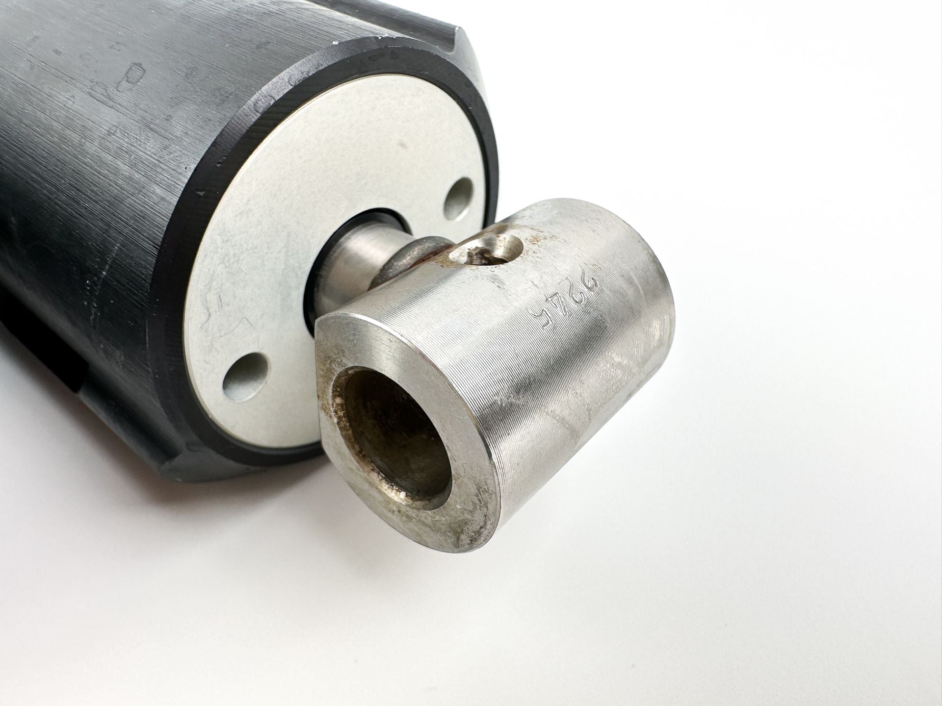 Mercury 70 90 115 120 125 HP Power Tilt and Trim Assembly 8M0090335