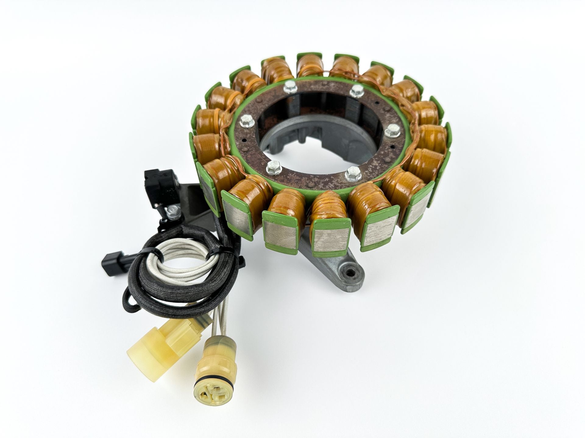 2017 Yamaha 200 HP 4 Stroke Outboard Stator Assembly 6DA-81410-00-00 OEM