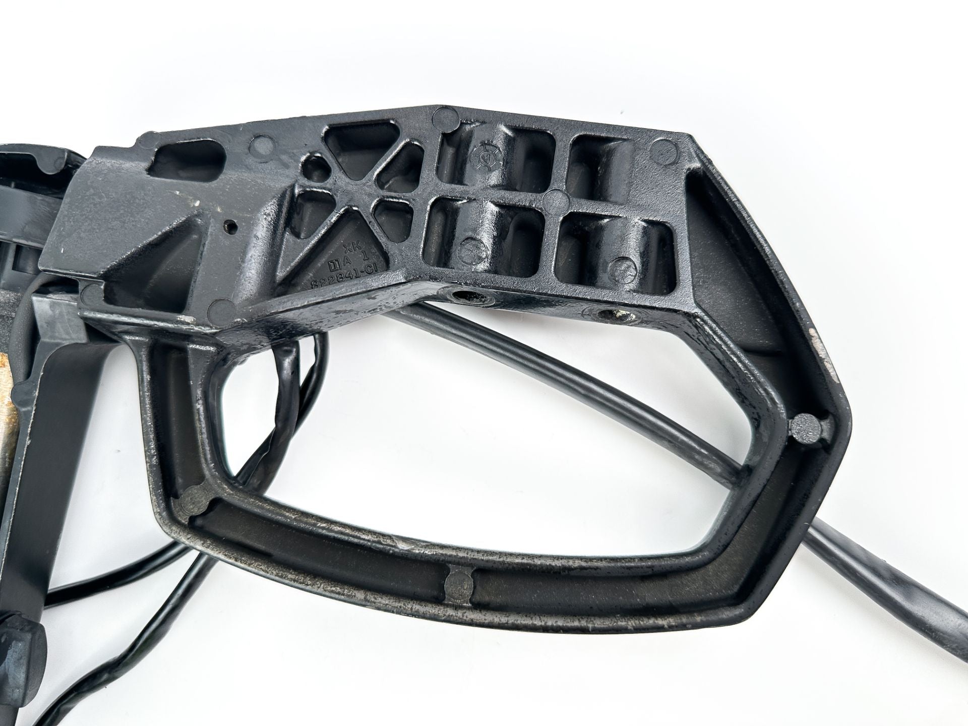 2000 Mercury 25 HP 2 Stroke Outboard Tiller Steering Handle 821468T4 OEM