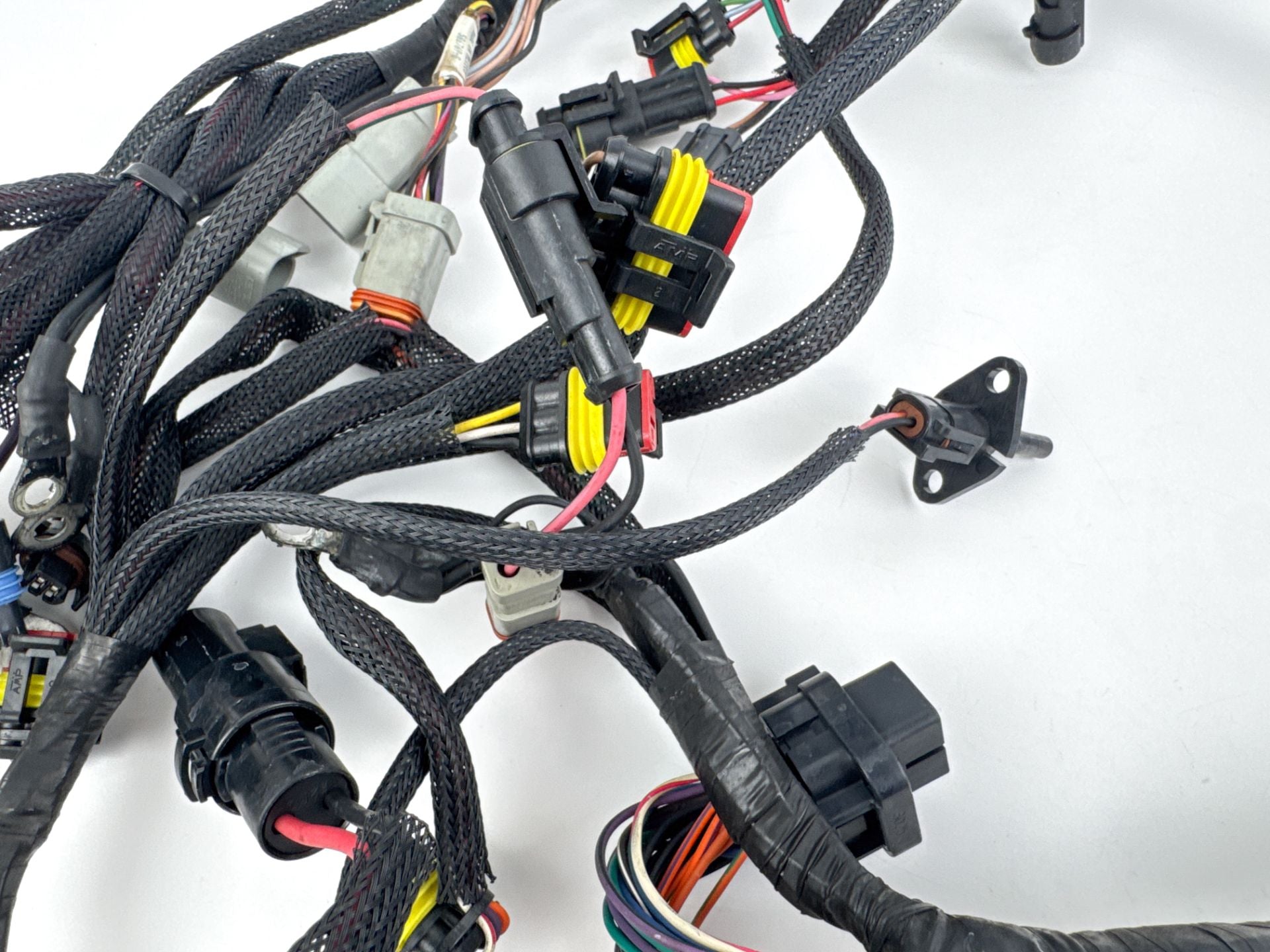 2005 Evinrude 250 HP 2 Stroke Outboard Engine Wire Harness 0586769 OEM