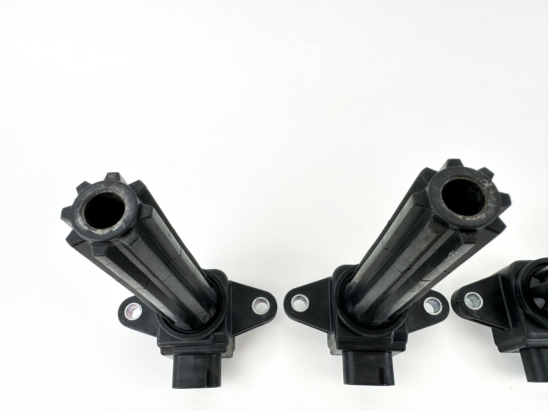 2007 Yamaha 250 HP 4 Stroke Outboard Ignition Coil Set 6P2-82310-01-00 - Tested