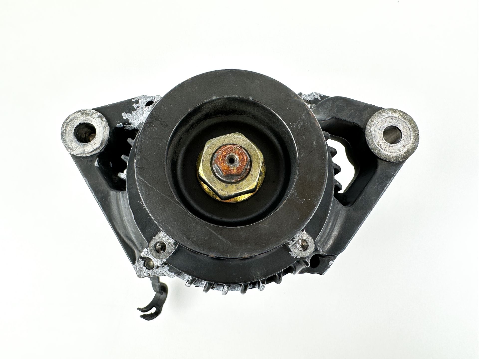 2001 Honda 130 HP 4 Stroke Outboard Alternator 31630-ZW5-003 OEM