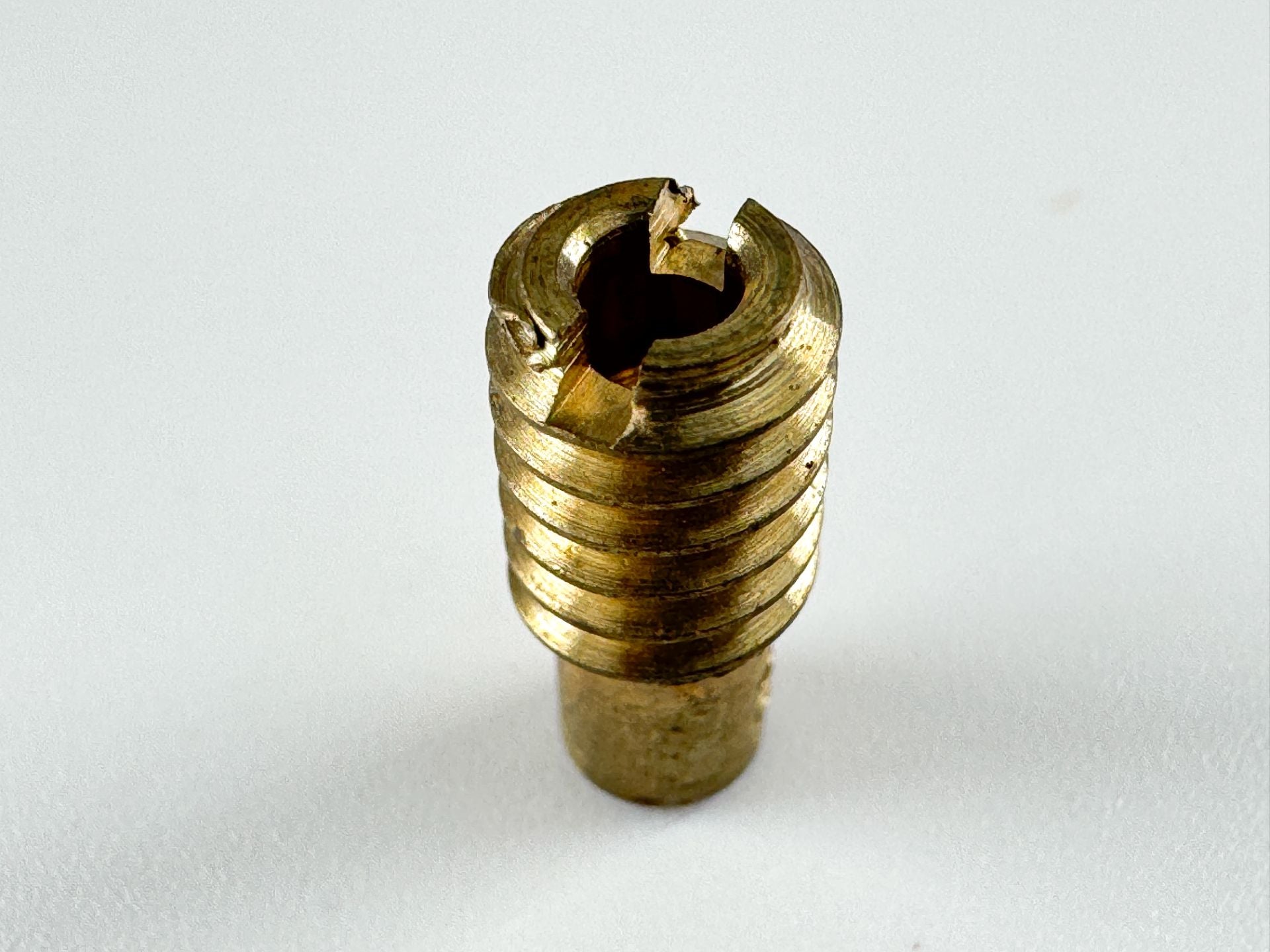 Evinrude Johnson New Old OEM Orifice Plug No. 64C 0324776