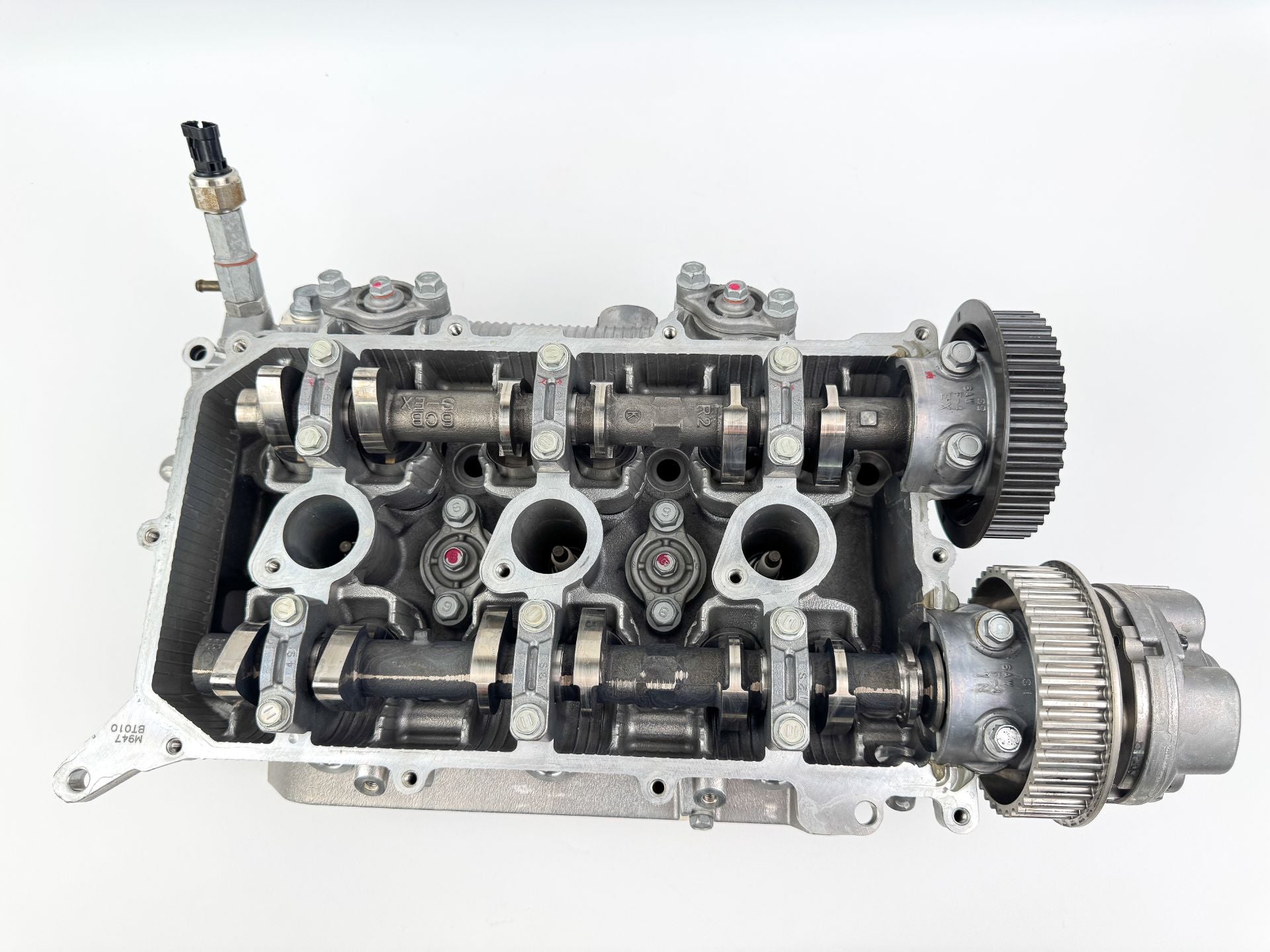 2010 Yamaha 250HP 4 Stroke Outboard Starboard Cylinder Head 6CB-W009A-00-00 Vmax