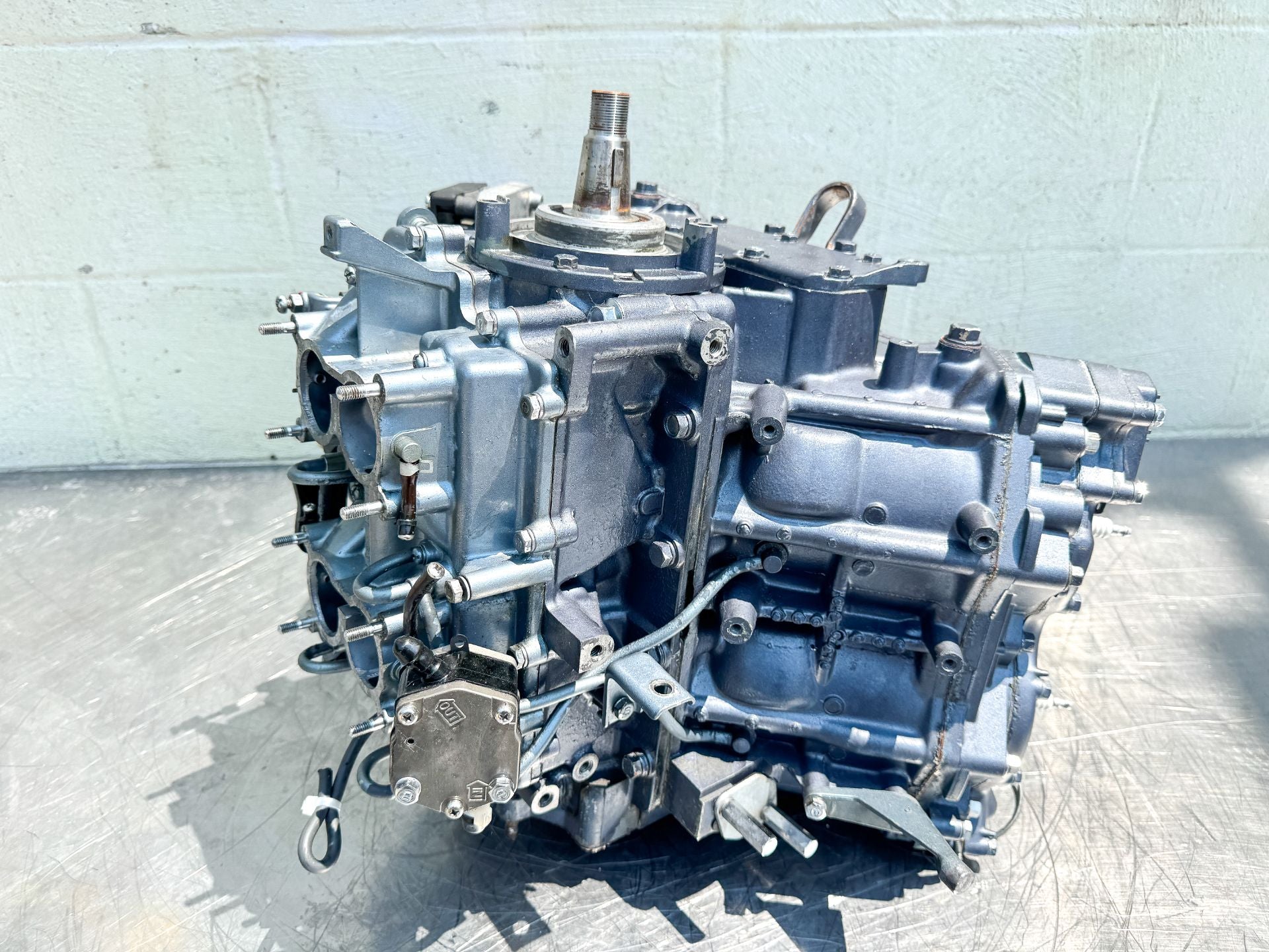1988 Yamaha 130 HP 2 Stroke Outboard Powerhead 6L1-W0090-02-EK OEM