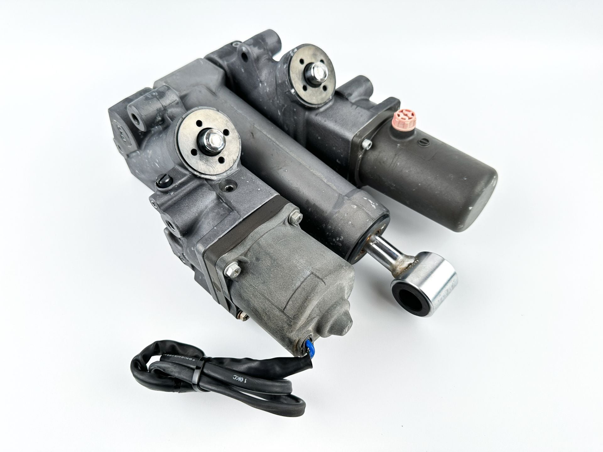 2004 - 2011 Suzuki 200 225 250 Outboard Power Trim & Tilt Unit Assembly 48500-93J05