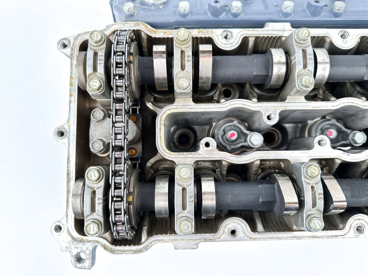 2003 Yamaha 225 HP 4 Stroke Outboard Starboard Cylinder Head 69J-W009A-01-1S OEM
