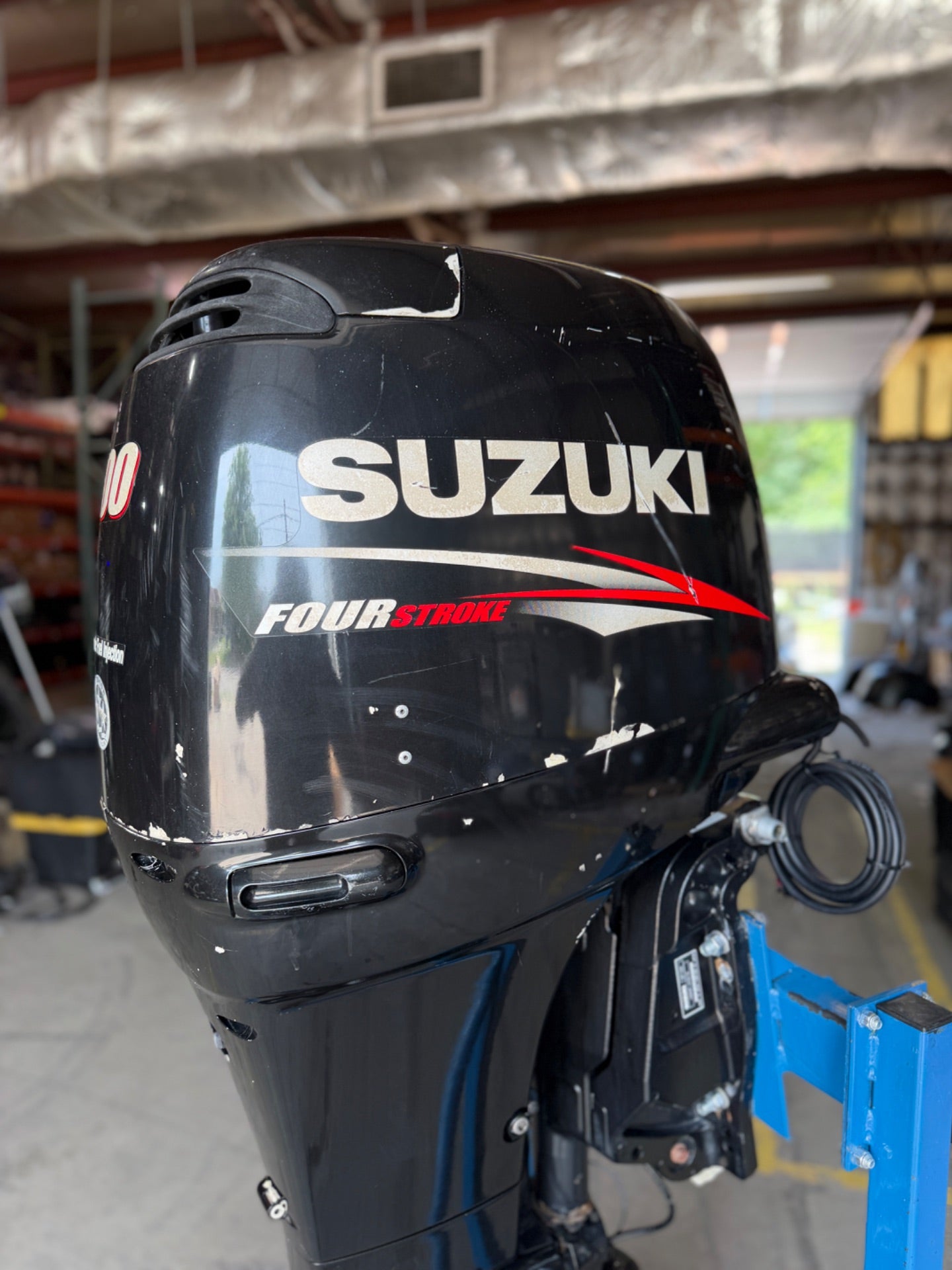 2010 Suzuki DF100 100HP 4 Stroke Outboard 25" XL Shaft - 160 Hours