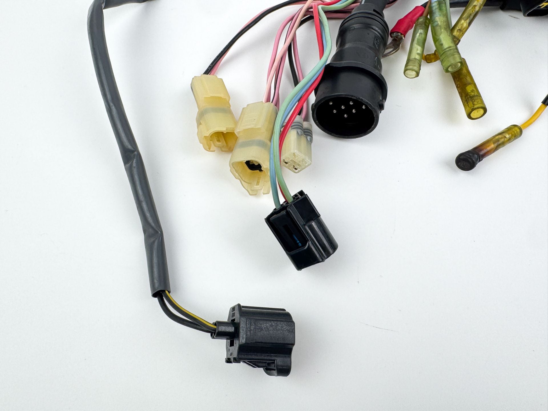 2003 Yamaha 90 HP 4 Stroke Outboard Engine Wire Harness 67F-82590-03-00 OEM