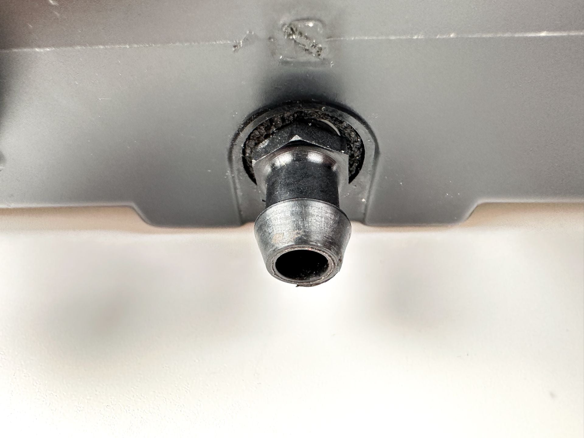 2006 Evinrude 40HP Etec 2 Stroke Outboard Engine Control Unit ECU 0586862 OEM