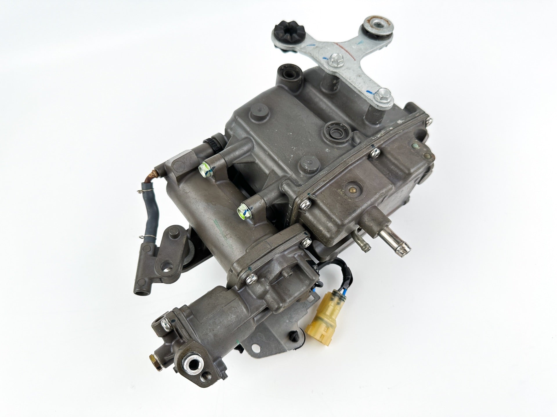 2006 Honda 135 HP 4 Stroke Outboard Vapor Separator Tank VST 16730-ZY6-023 OEM