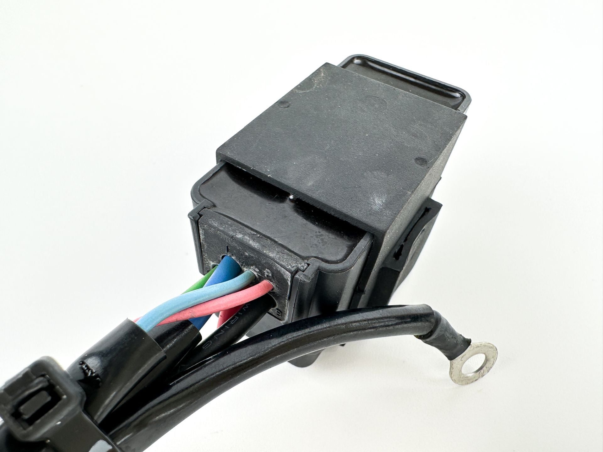 2005 Suzuki 115 HP 4 Stroke Outboard Trim Tilt Relay 38410-93J12 OEM