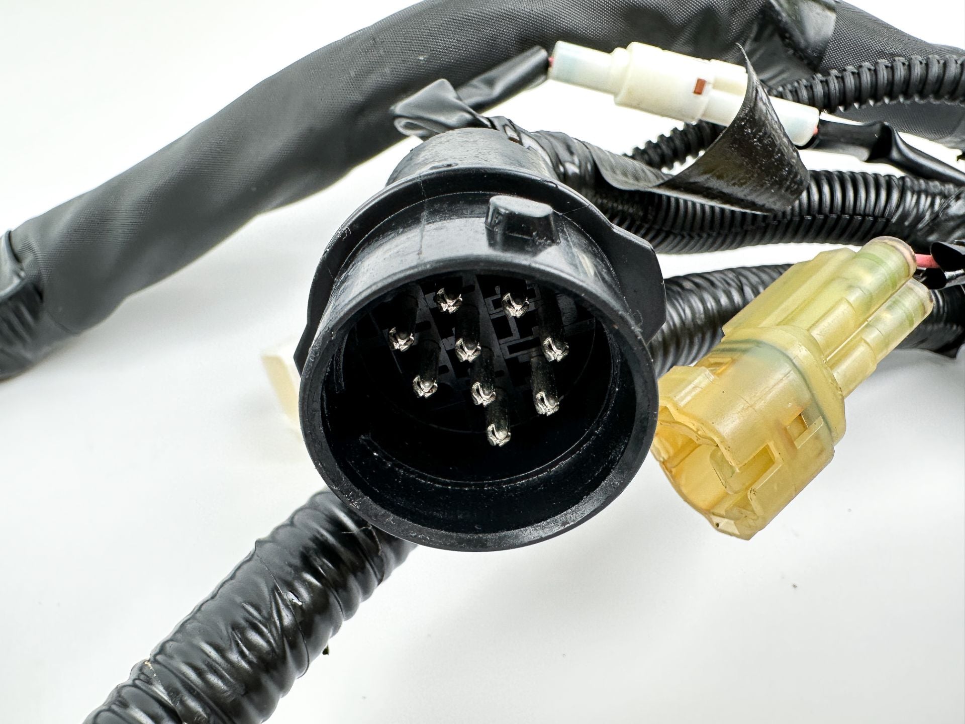 2008 Yamaha 250 HP 4 Stroke Outboard Engine Wire Harness 6P2-82590-30-00 OEM