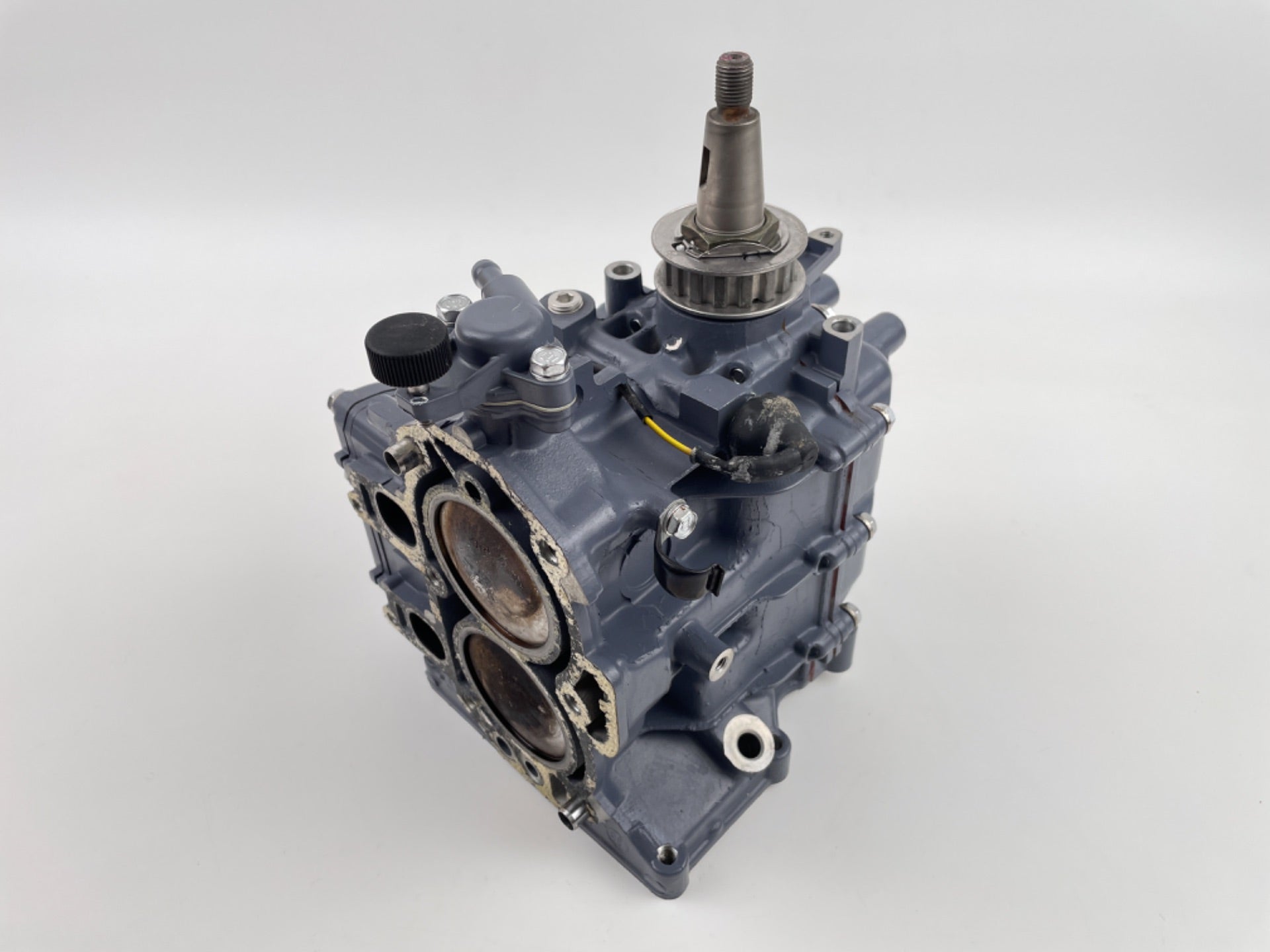 2001 Yamaha 9.9 HP 4 Stroke Outboard Crankcase Short Block Assembly 6G8-15100-05-1S OEM