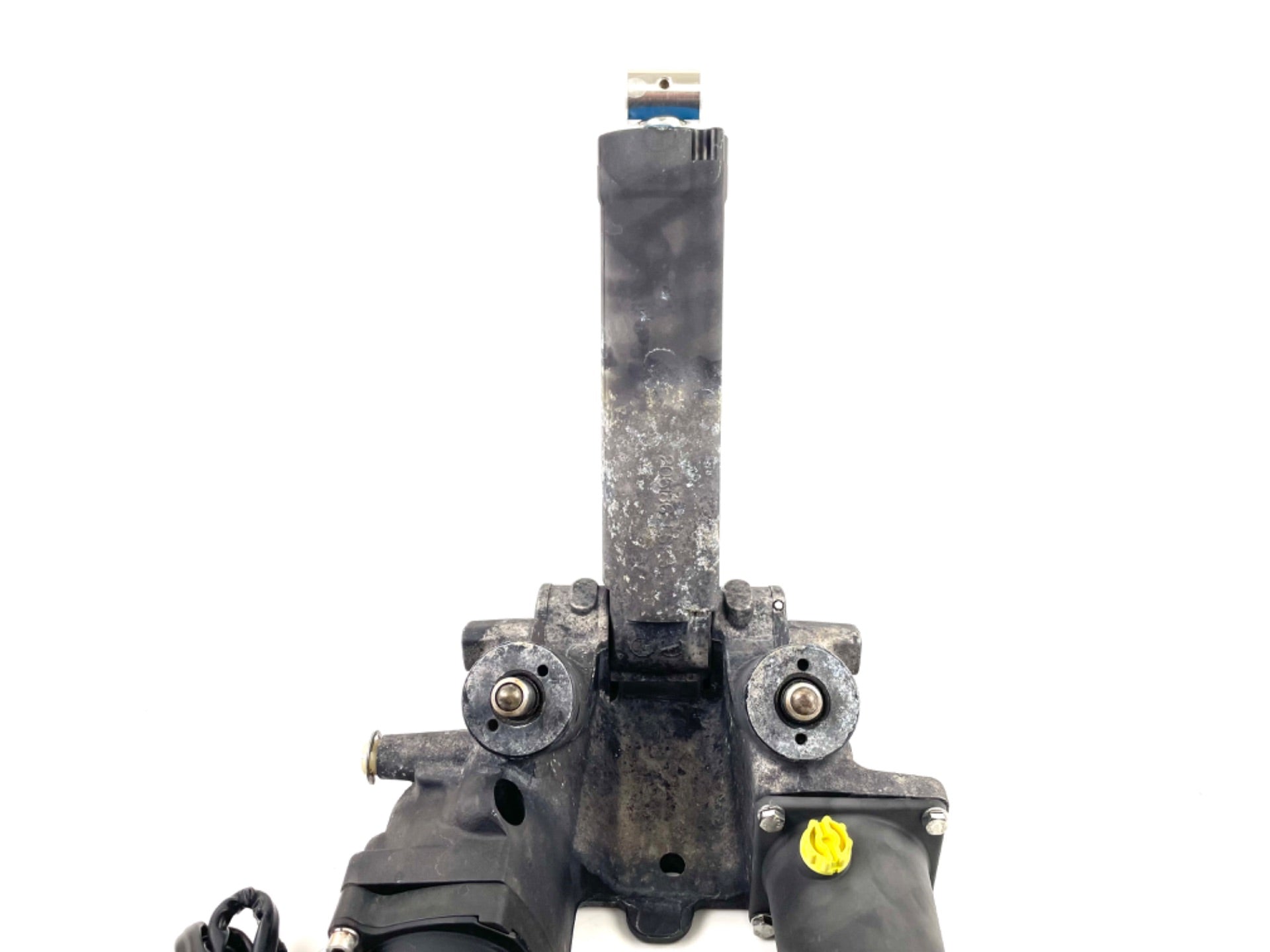 2001 Mercury 200 HP 2 Stroke Power Trim Tilt Unit 8M0168222 OEM Outboard