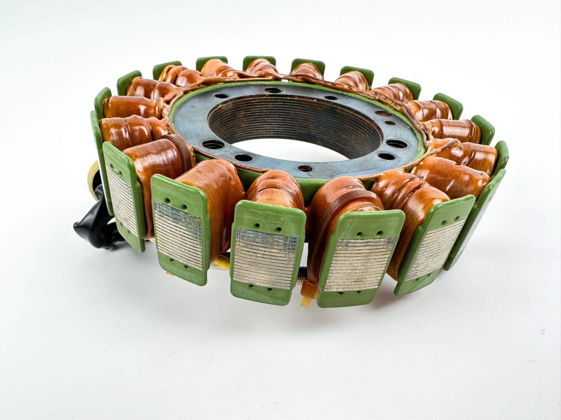 2000 Suzuki 70 HP 4 Stroke Outboard Stator Assembly 32120-99E00 Tested