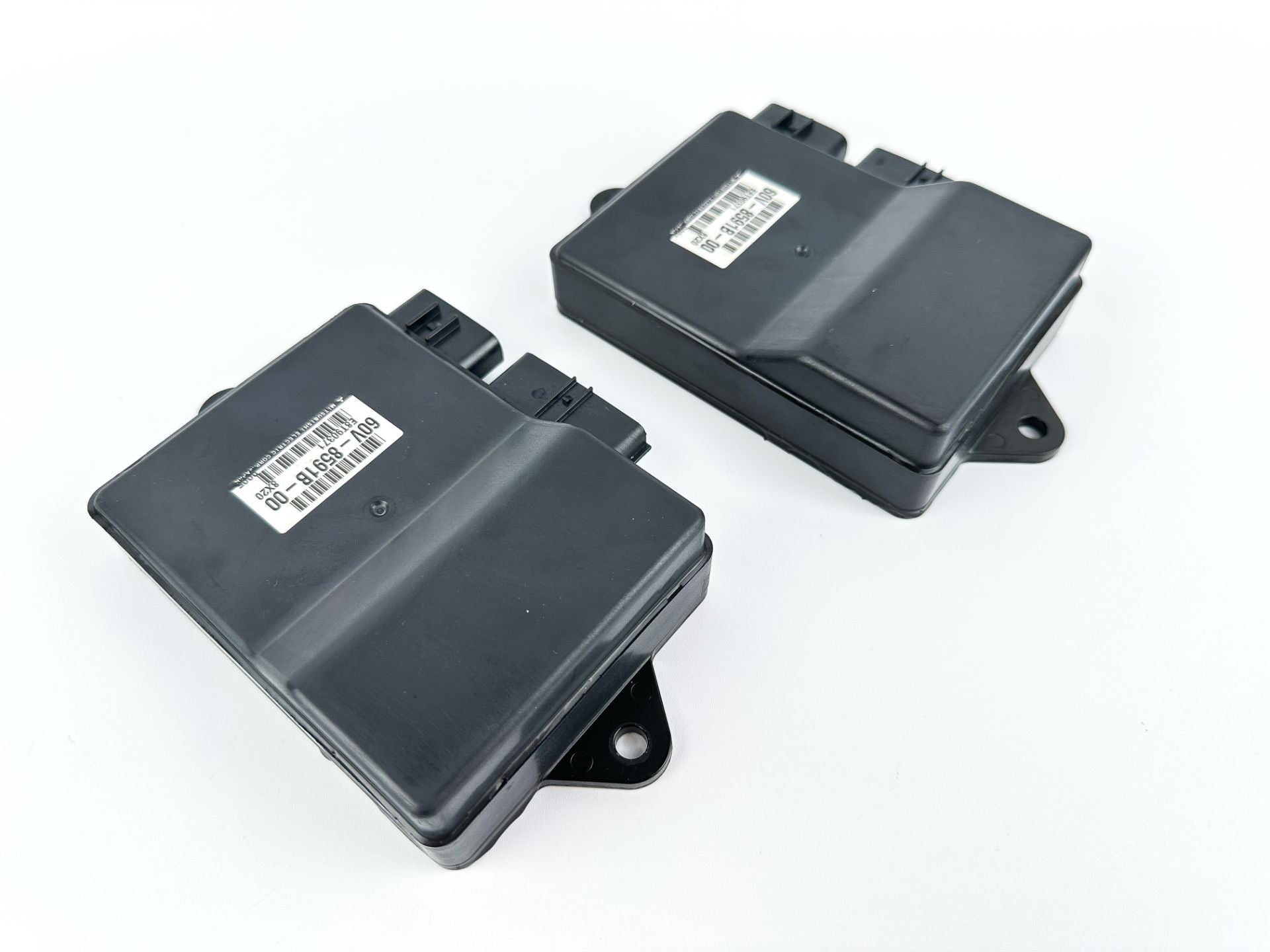 2009 Yamaha 225 HP 2 Stroke Engine Control Unit ECU 60Y-8591A-23-00 74 Hours