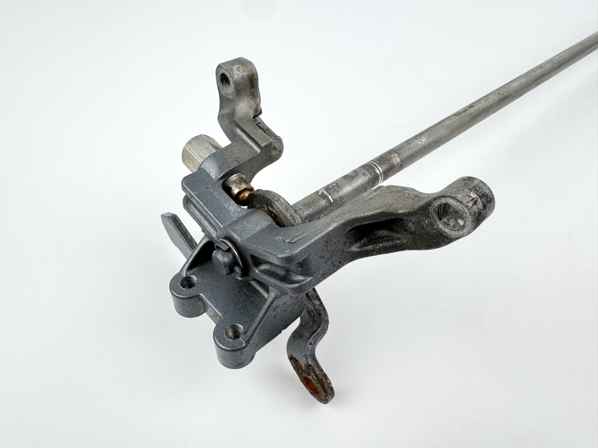 2003 Yamaha 115 HP 4 Stroke Outboard 20" Long Shift Shaft 68V-44120-10-00 OEM