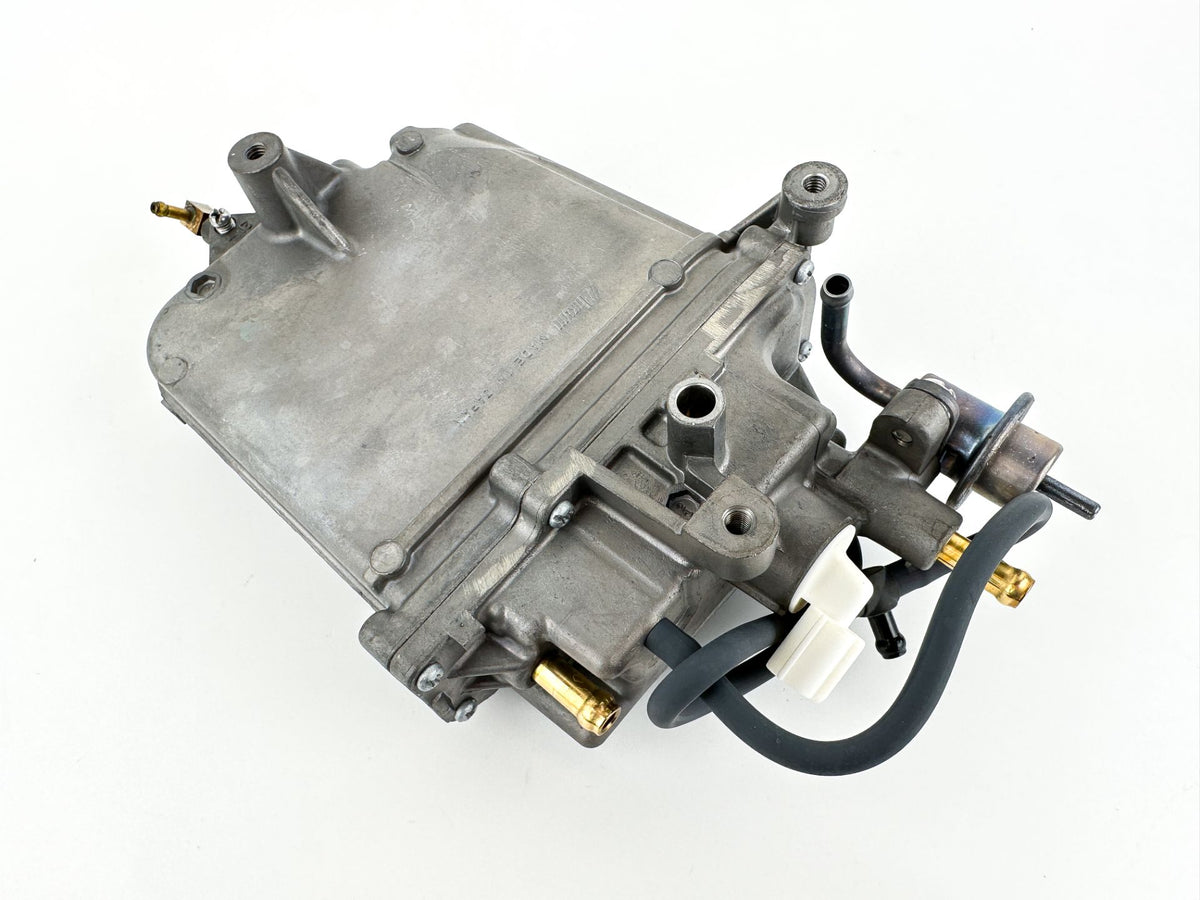 2012 Yamaha 150 HP 4 Stroke Outboard VST Float Chamber Assembly 63P-14180-02-00 OEM