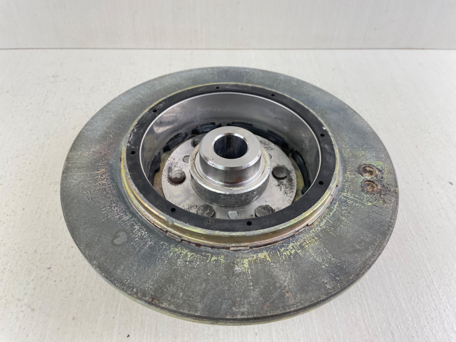1996 + Yamaha 20 25 HP 2 Stroke Outboard Flywheel Rotor 6L2-85550-00-00