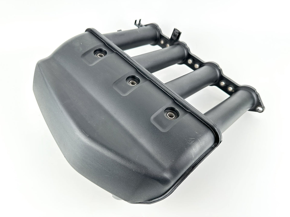 2001 Yamaha 80 HP 4 Stroke Outboard Intake Air Silencer Assembly 67F-14440-00-00 OEM