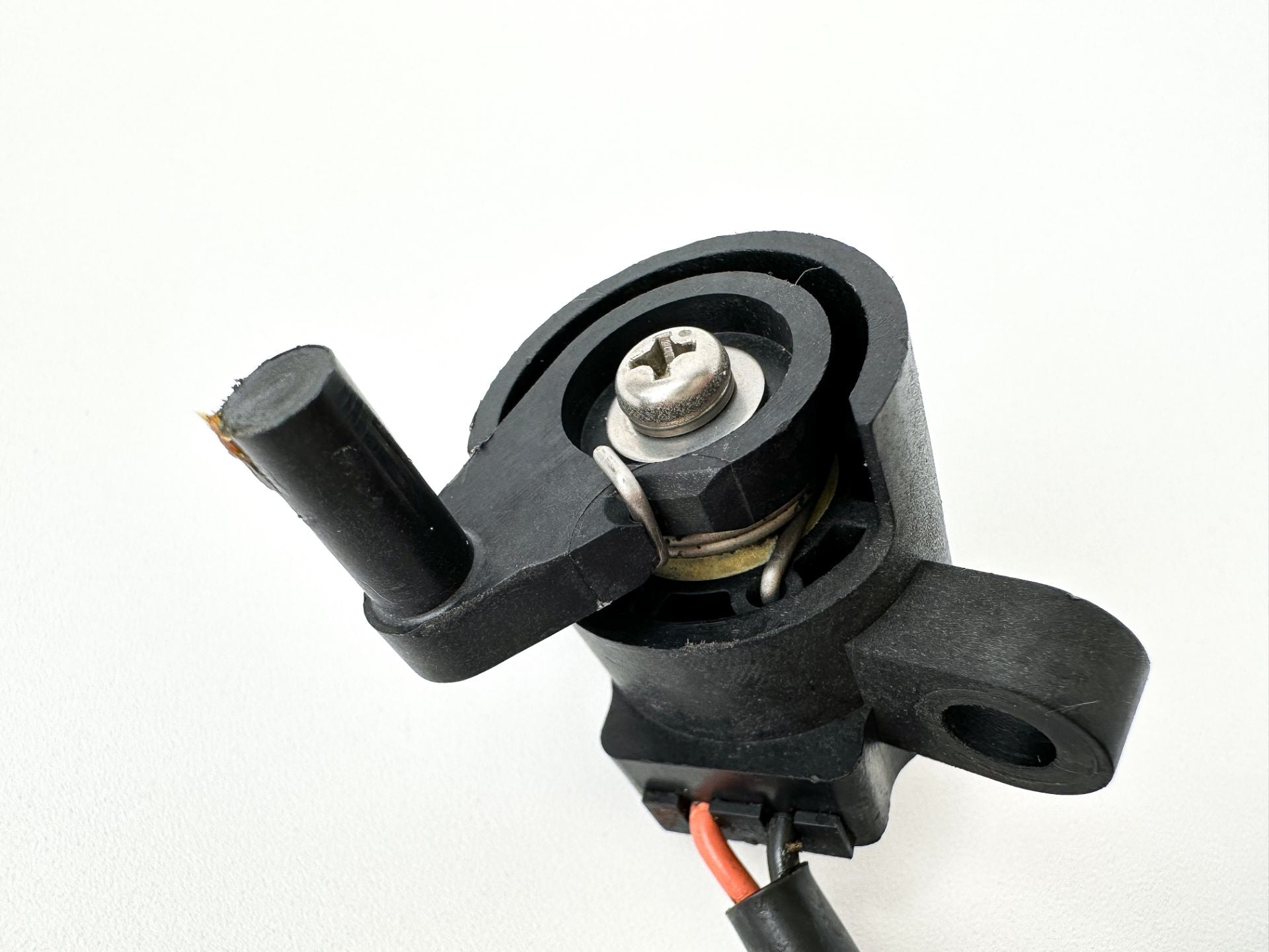 2004 Yamaha 150 HP 4 Stroke Outboard Trim Sender Unit Sensor 67H-83672-00-00 OEM