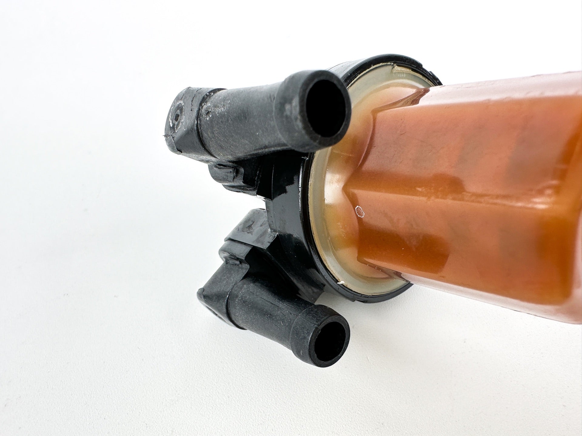 2005 Yamaha 150 HP 2 Stroke Outboard Fuel Filter Assembly 6R3-24560-00-00 OEM