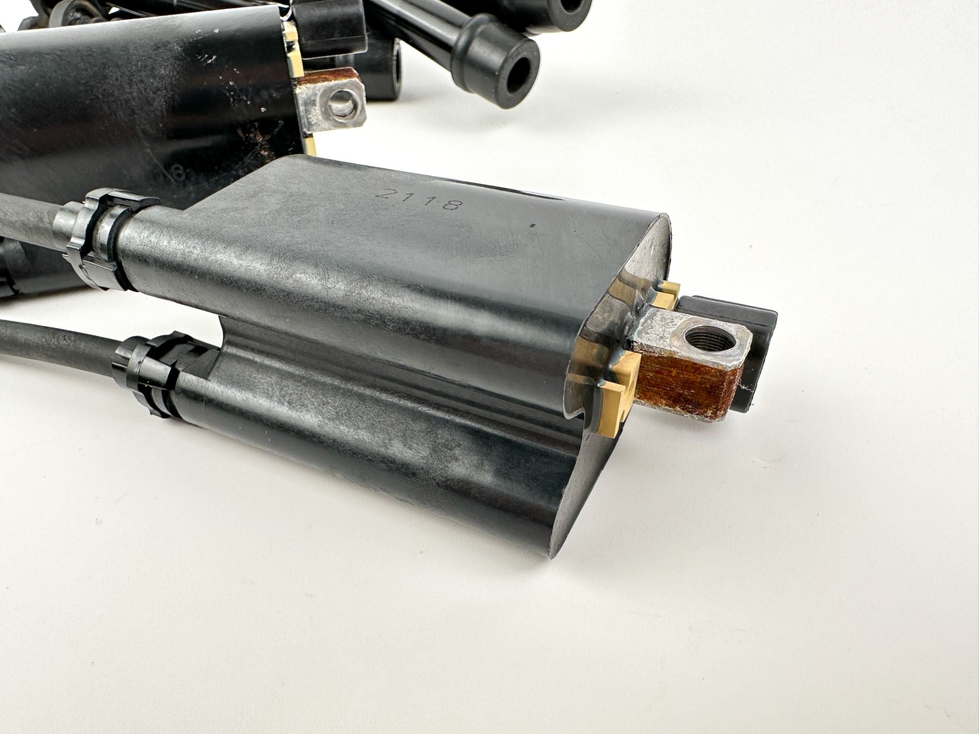 2012 Suzuki 140 HP 4 Stroke Outboard Ignition Coil Set 33410-90J00 OEM