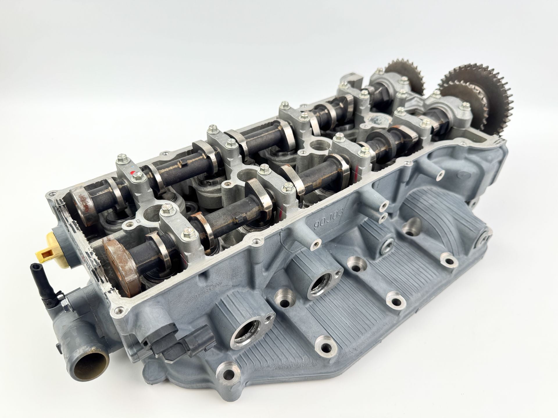 2019 Suzuki 140 HP 4 Stroke Outboard Cylinder Head 11100-90J11 - Repair