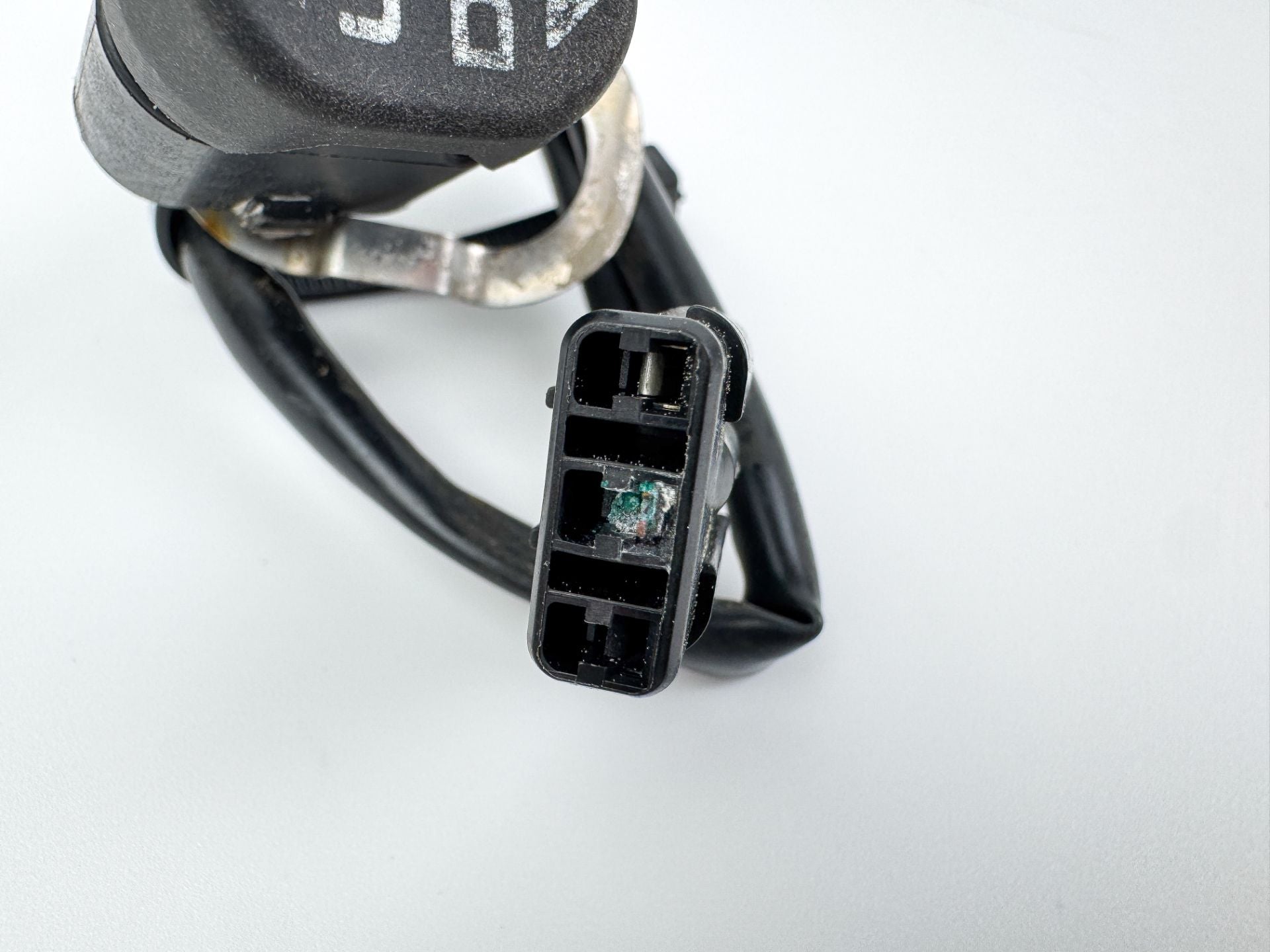 2010 Honda 60 HP 4 Stroke Outboard Trim Switch 35640-ZZ3-003 OEM